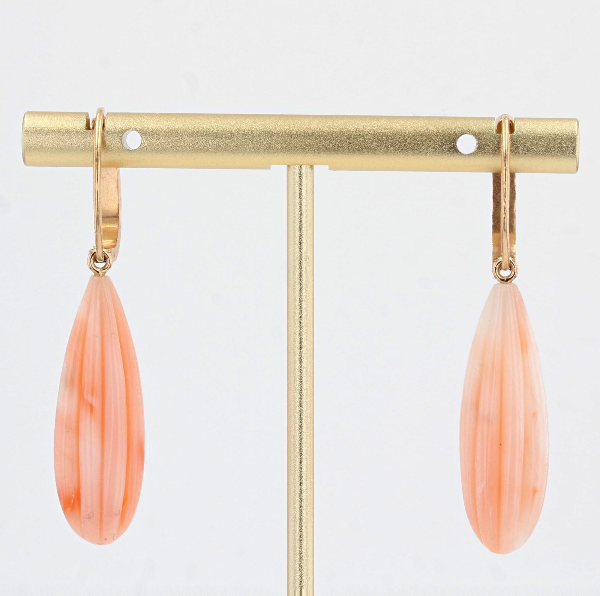 19th Century Natural Pearl Angel Skin Coral 18 Karat Rose Gold Dangle Earrings In Good Condition For Sale In Poitiers, FR