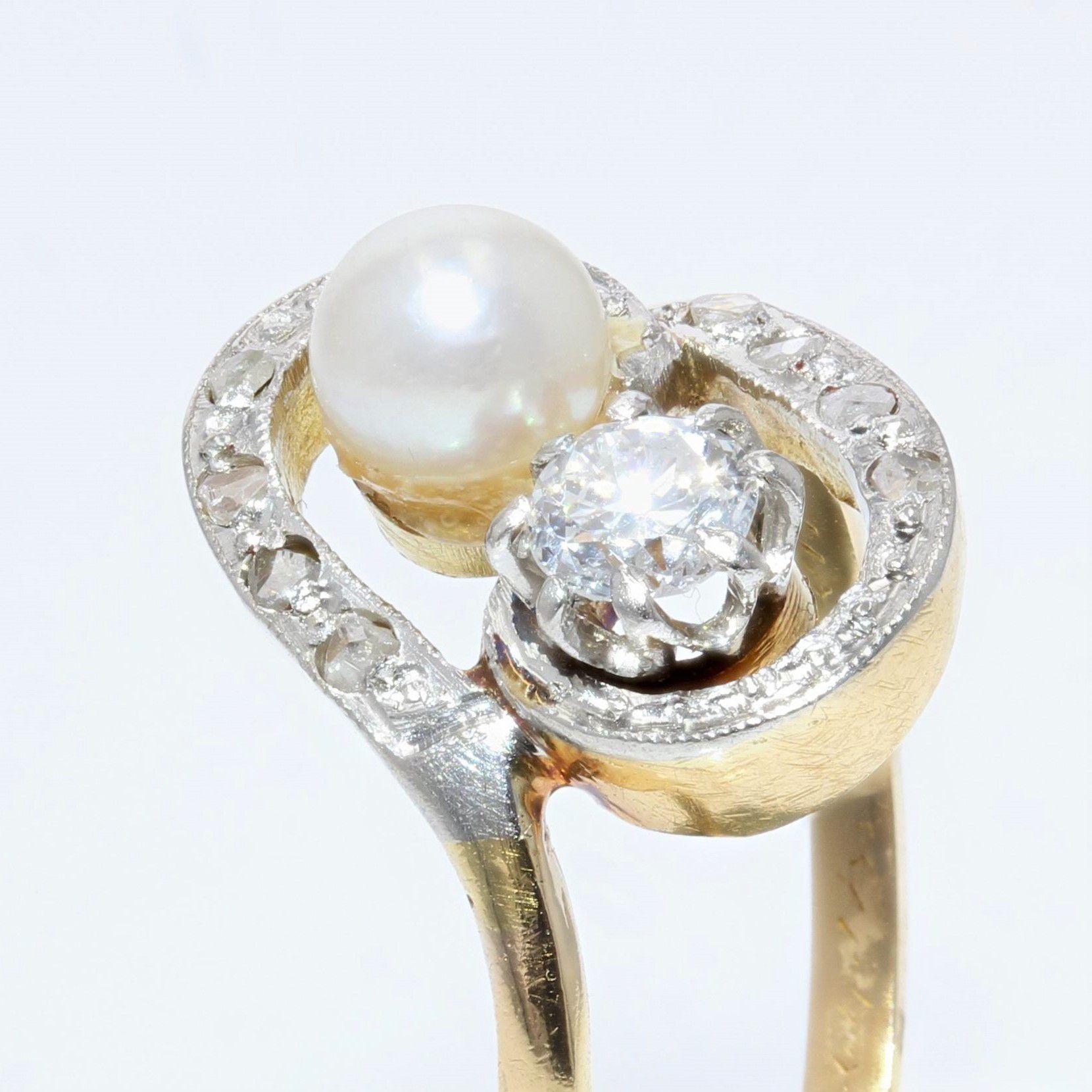 Bague duo en or jaune 18 carats avec perles naturelles et diamants, XIXe siècle en vente 1