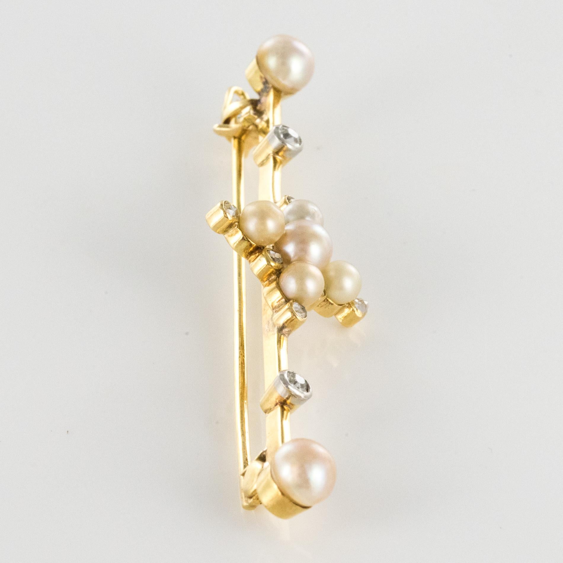 19th Century Natural Pearls 18 Karat Yellow Gold Pin Brooch For Sale 2