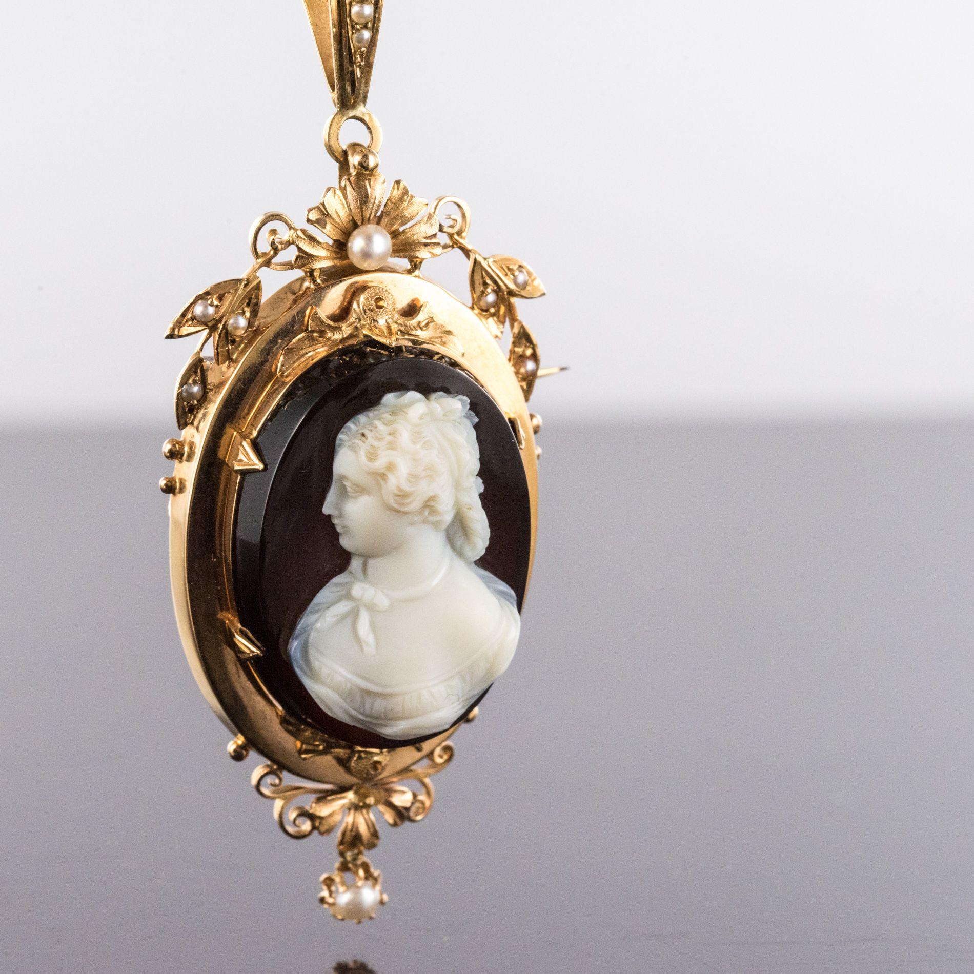 19th Century Natural Pearls Onyx Cameo 18 Karat Rose Gold Pendant Brooch In Good Condition In Poitiers, FR