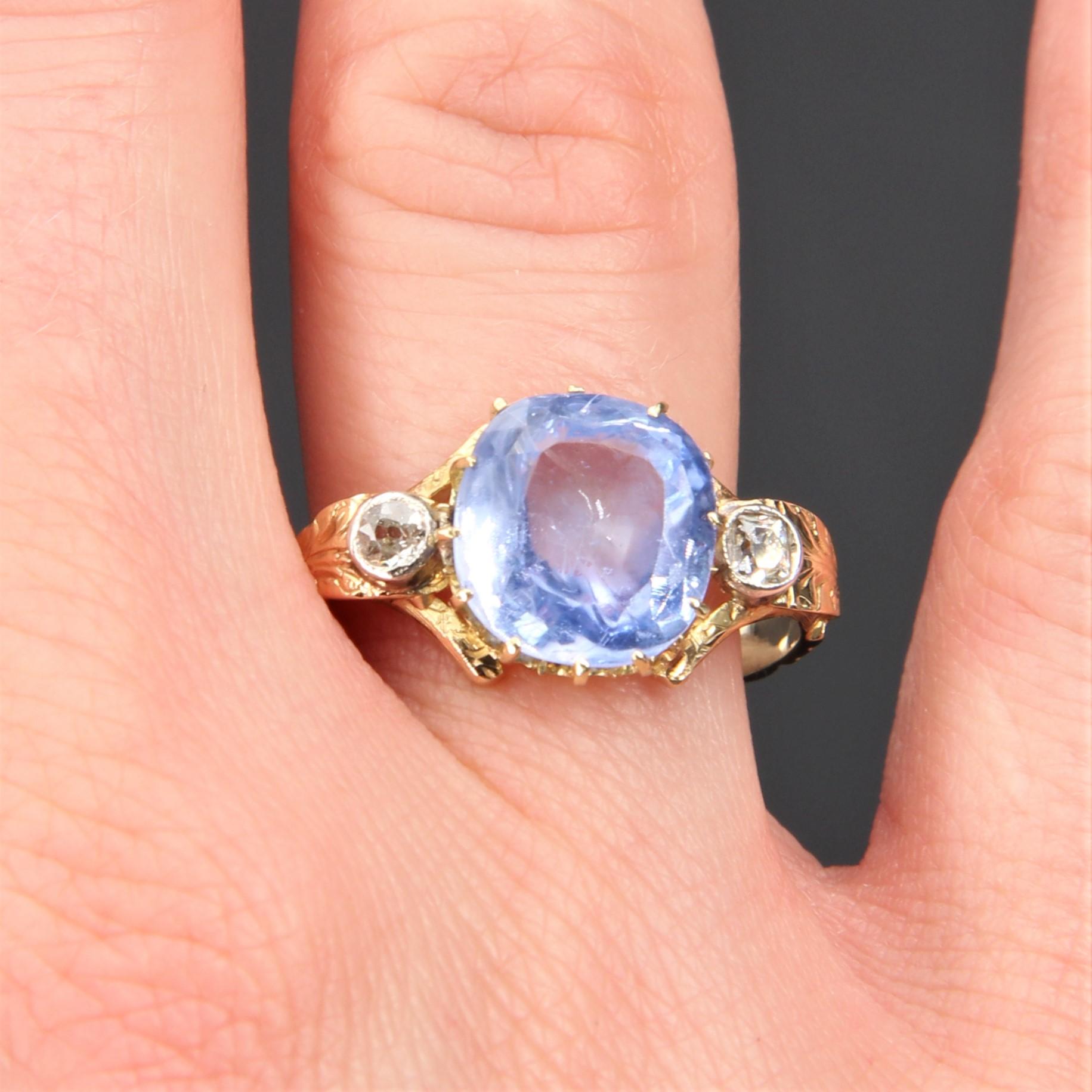 Women's 19th Century Natural Sapphire Diamonds 18 Karat Yellow Gold Ring For Sale