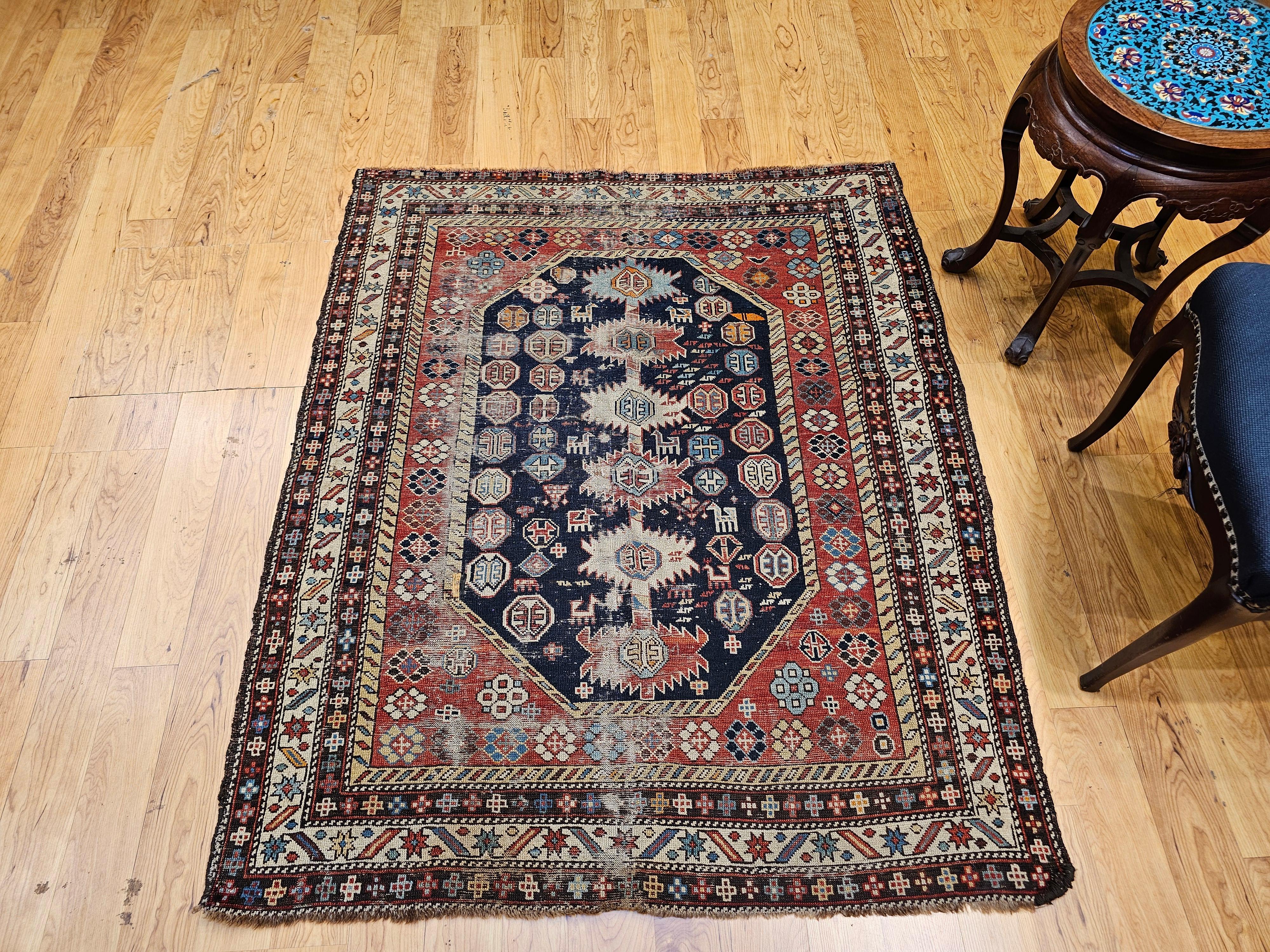 Tapis du Kazak caucasien de taille carrée du 19ème siècle en vente 8