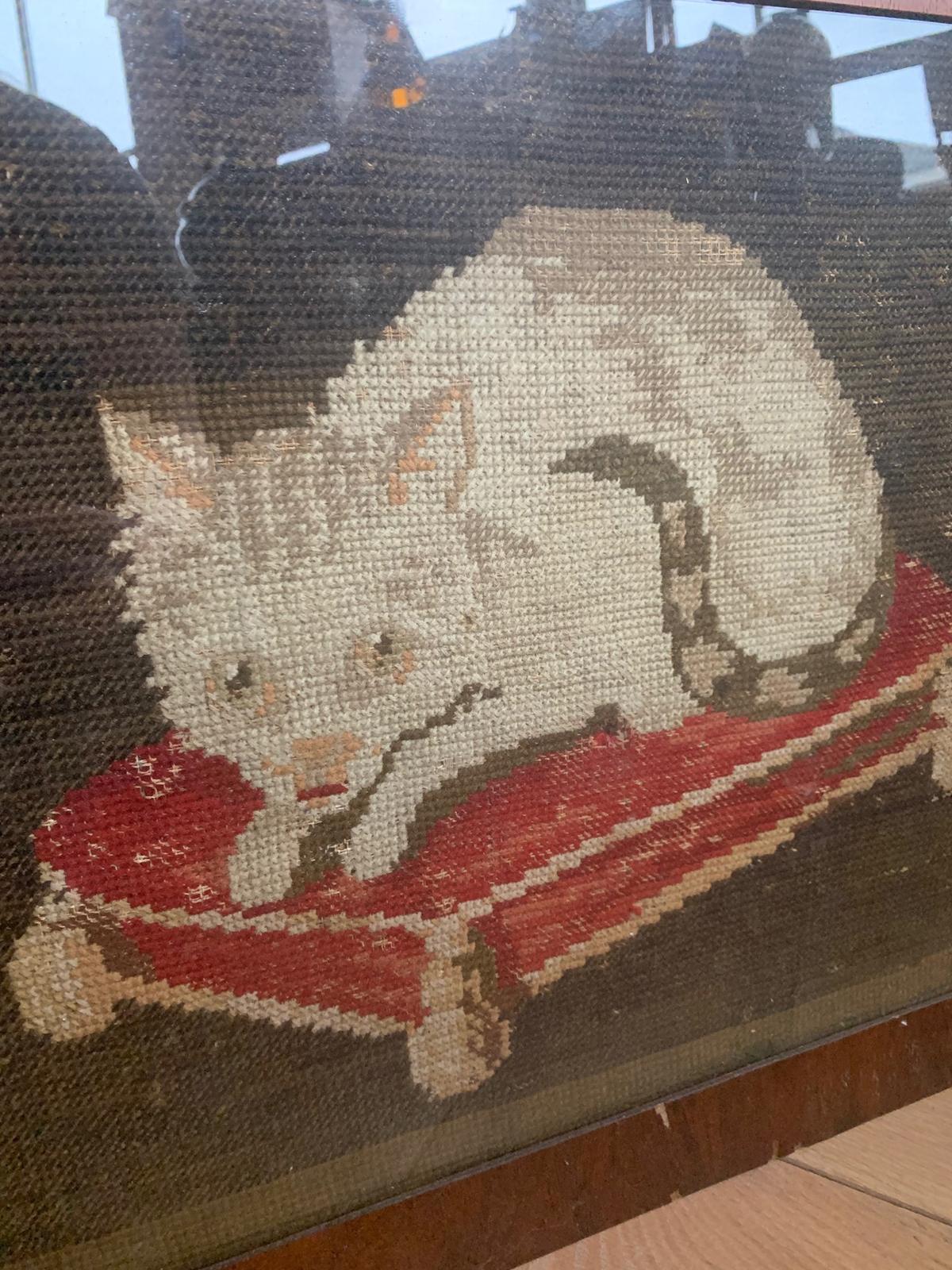 19th Century Needlework Cat in Burled Wood Frame In Good Condition For Sale In Atlanta, GA