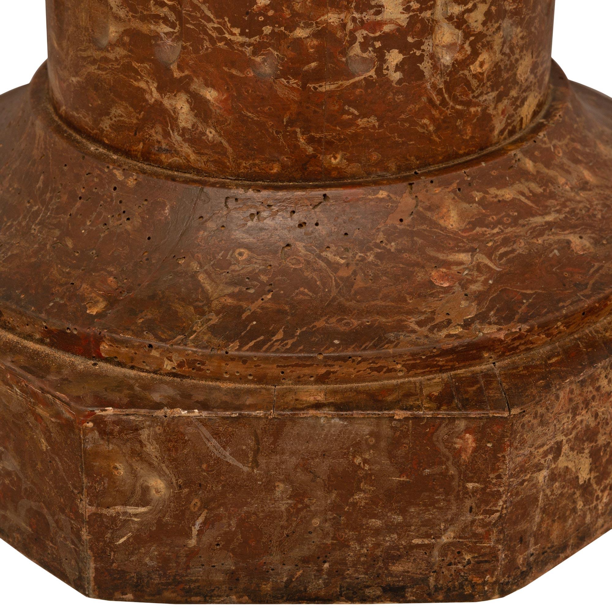 Neoklassizistische Marmorsäule aus dem 19. Jahrhundert, faux painted. im Angebot 1