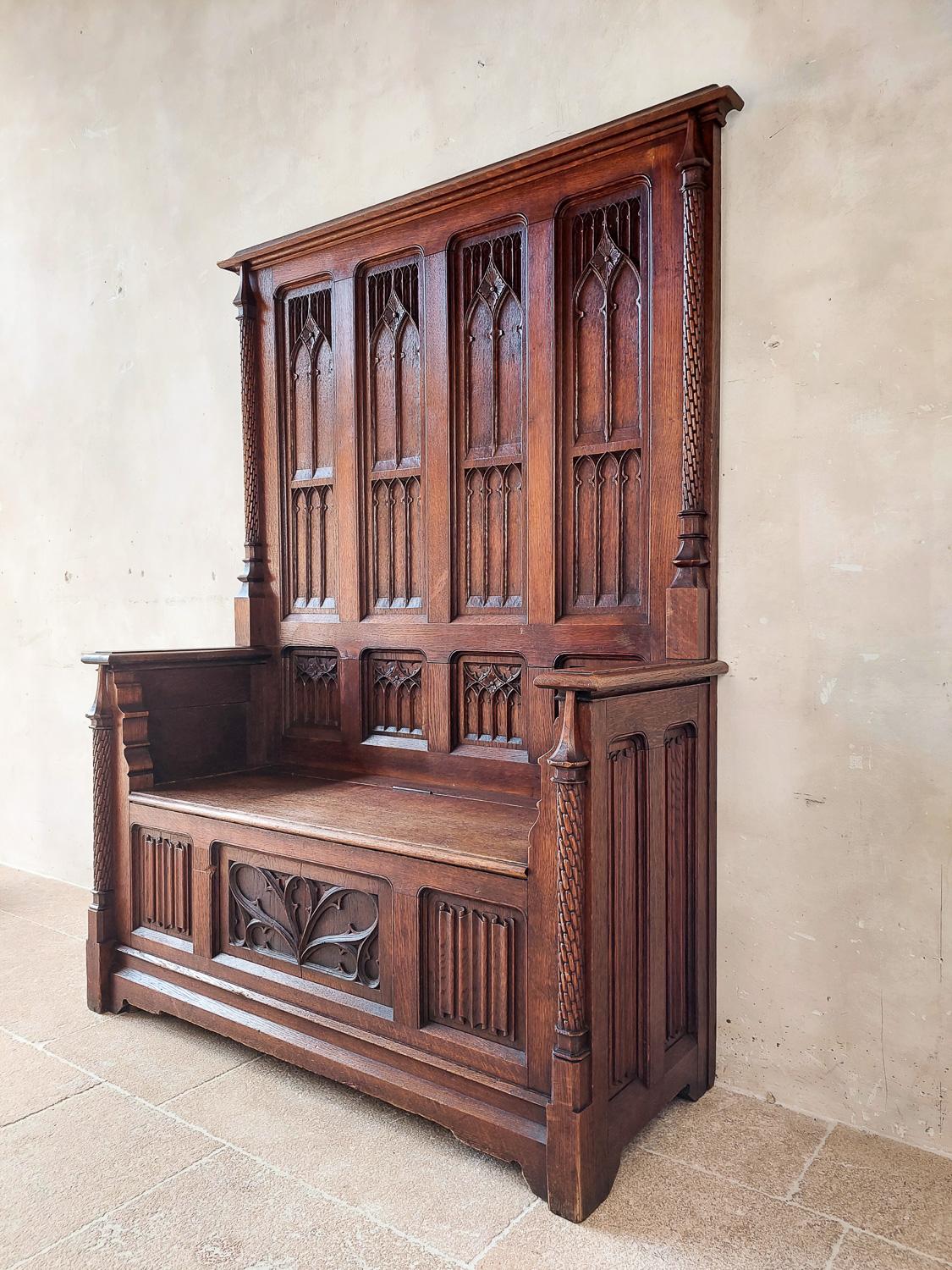 19th Century Neo-Gothic French Hand Carved Oak Hall Bench 4