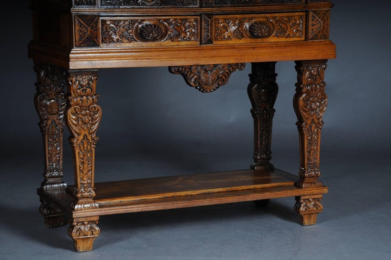 German 19th Century Neo-Renaissance Cabinet Closet For Sale
