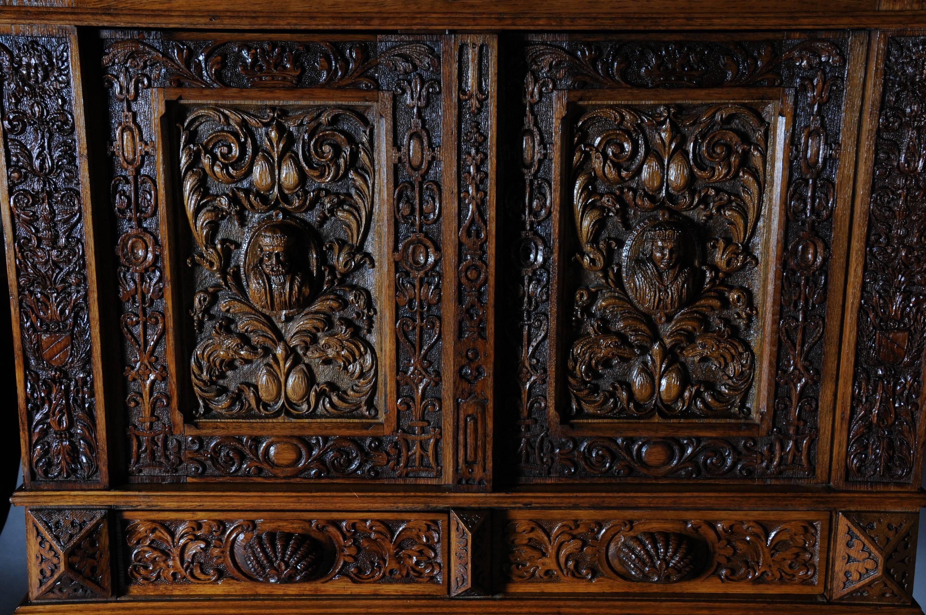 Oak 19th Century Neo-Renaissance Cabinet Closet For Sale