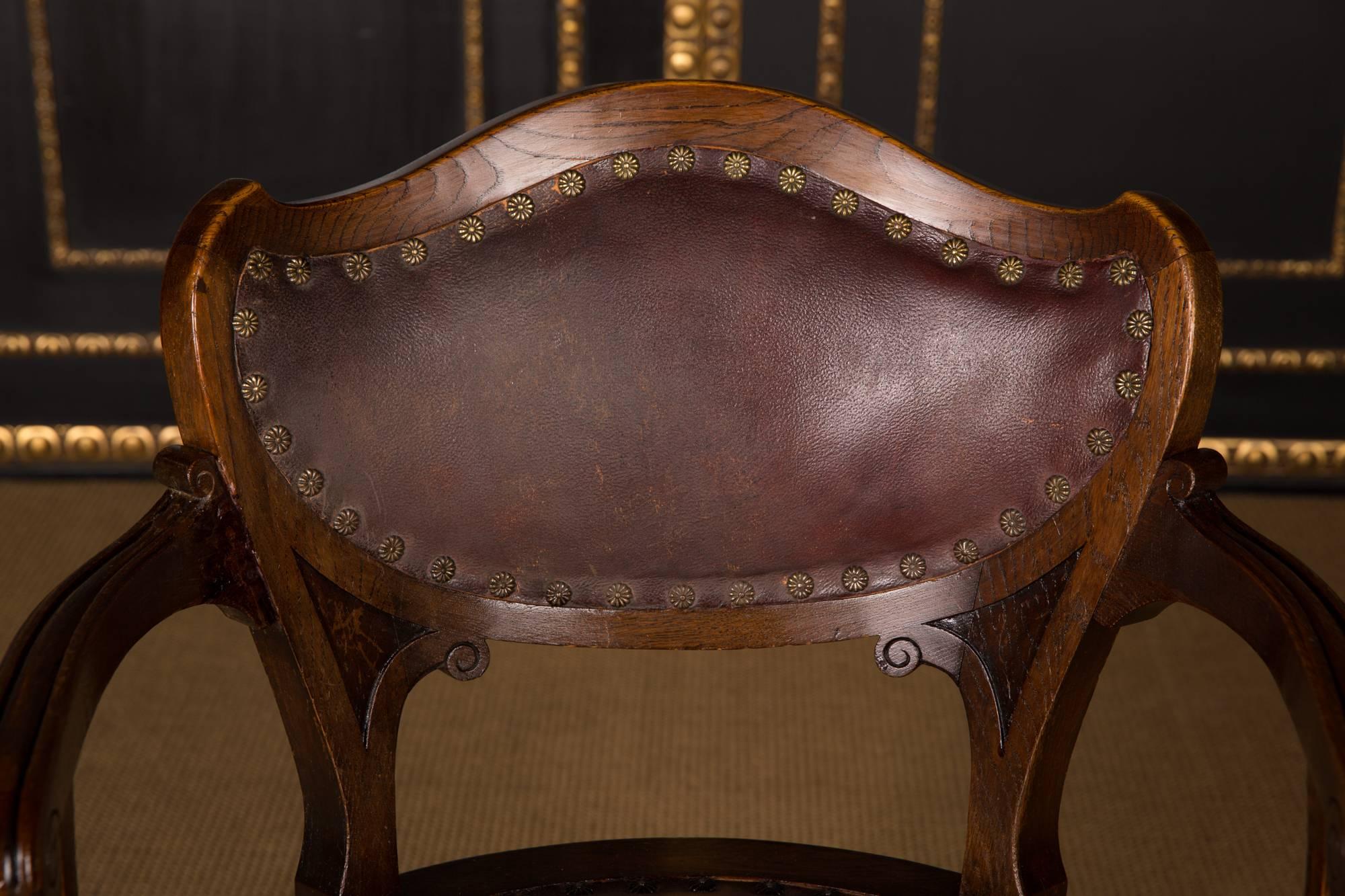 Mid-19th Century 19th Century, Neo Renaissance Late Victorian Armchair Made of Solid Oak