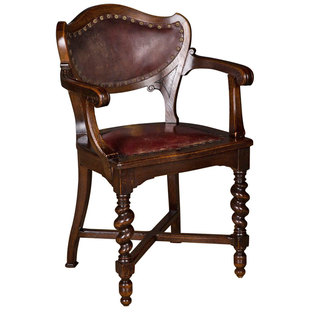 19th Century, Neo Renaissance Late Victorian Armchair Made of Solid Oak