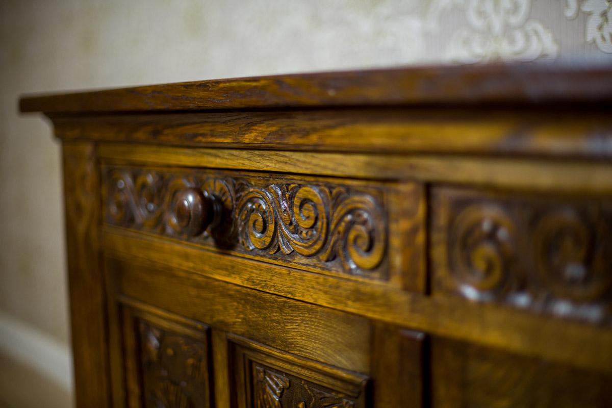 19th Century Neo-Renaissance Oak Cabinet or Sideboard 2