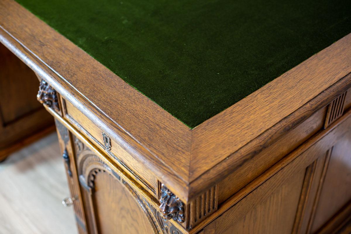 19th Century Neo-Renaissance Oak Desk 7