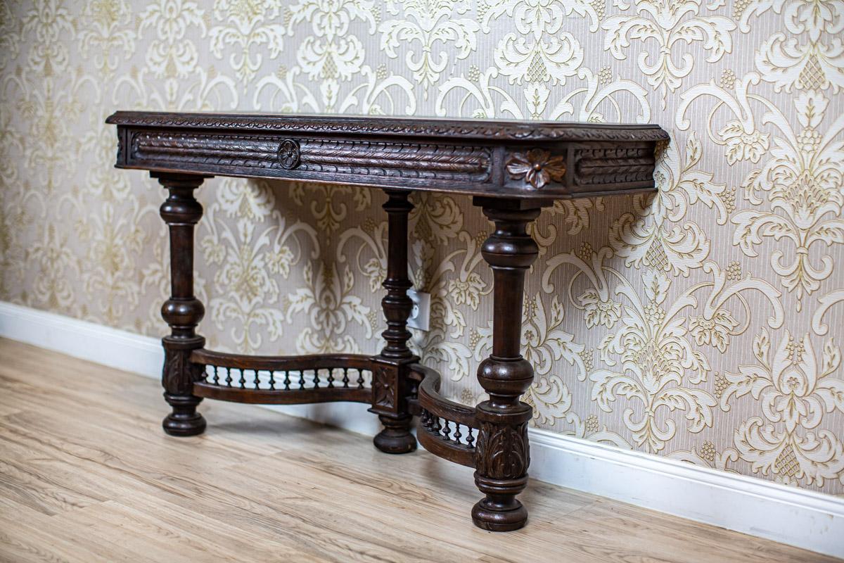 European 19th-Century Neo-Renaissance Oak Wood and Veneer Console Table in Dark Brown