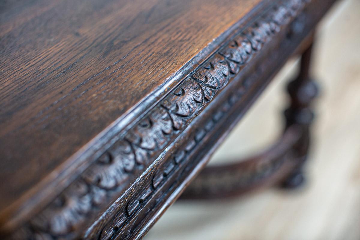 19th-Century Neo-Renaissance Oak Wood and Veneer Console Table in Dark Brown 3
