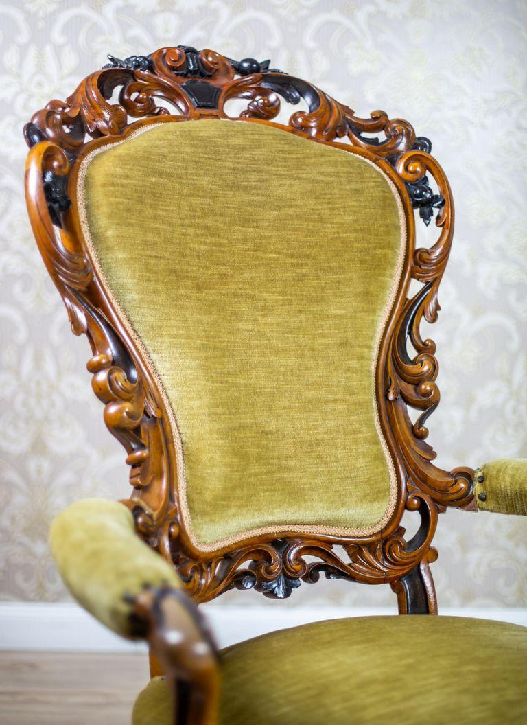 French 19th Century Neo-Rococo Walnut Armchair