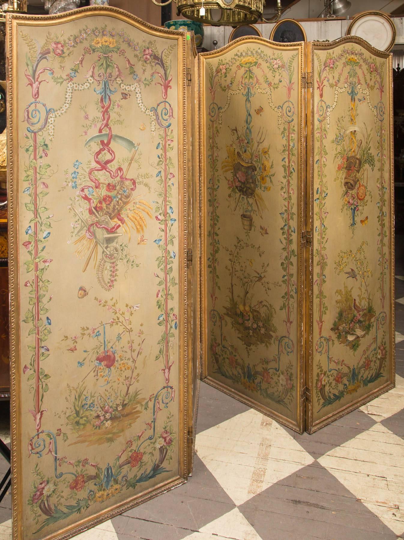 European 19th Century Neoclassic Style Painted Wood Screen For Sale