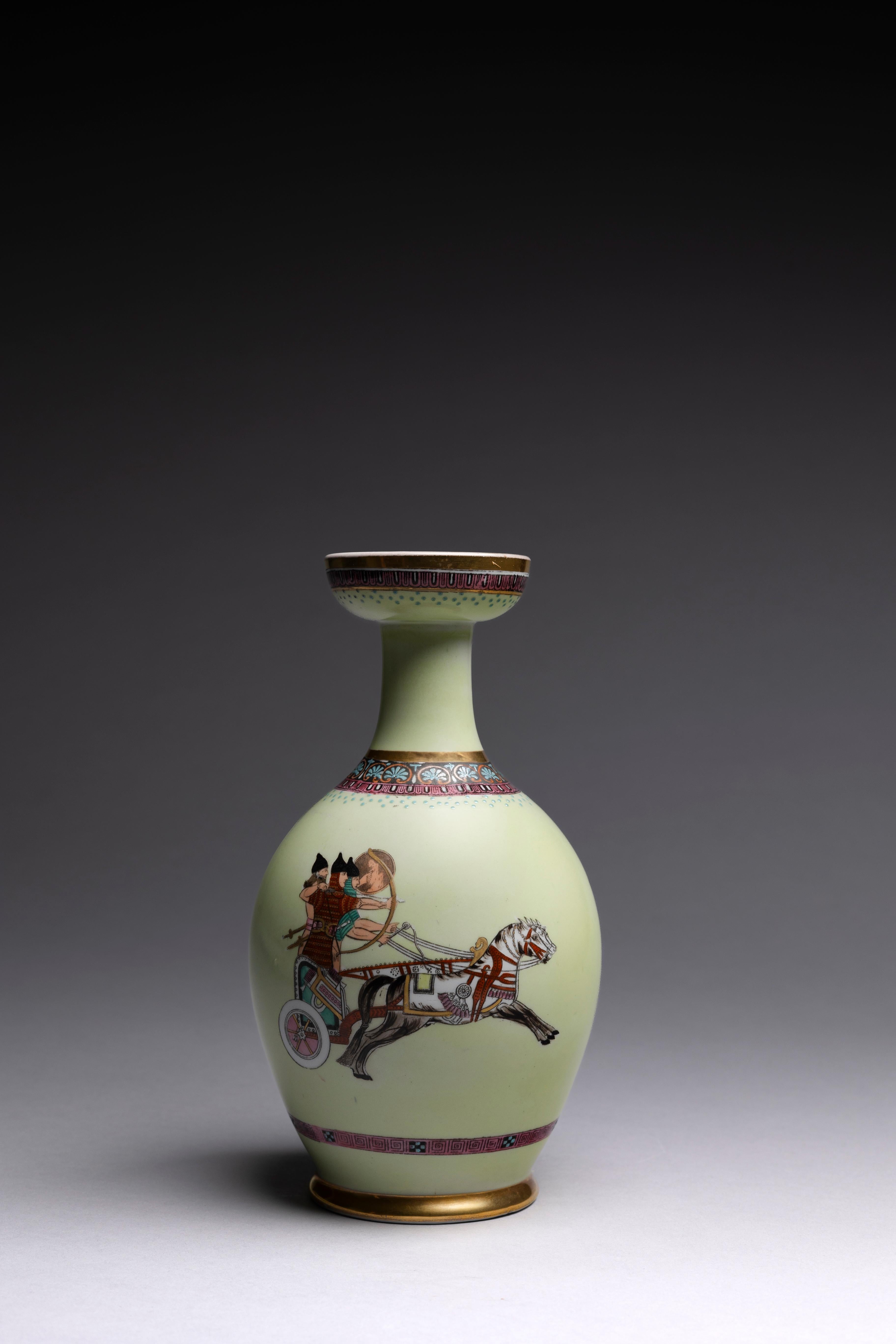 Neoklassische Celadon-Vase aus dem 19. (Englisch) im Angebot