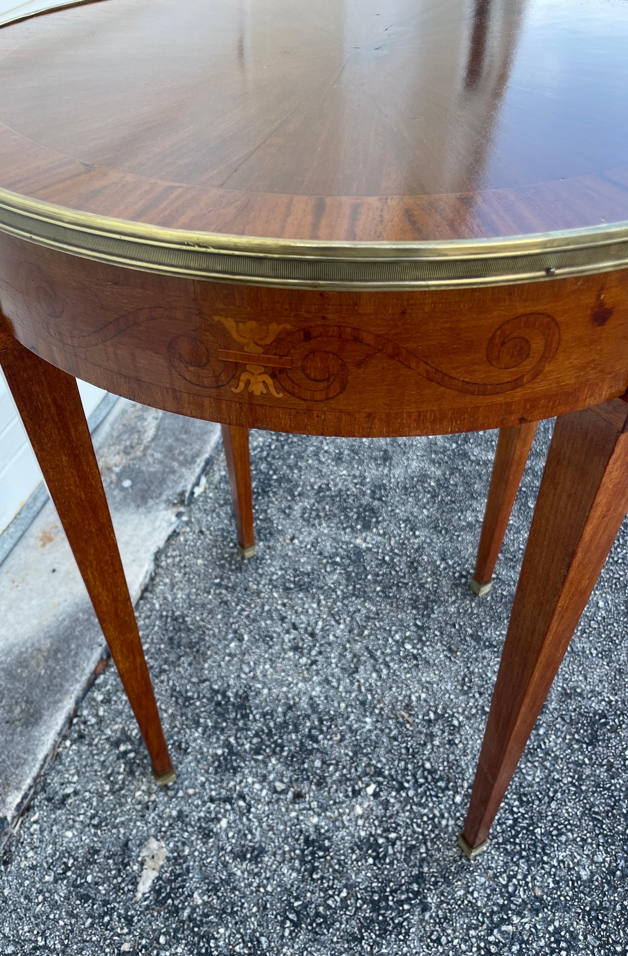 19th Century Neoclassical French Round Inlaid Marquetry Table 1