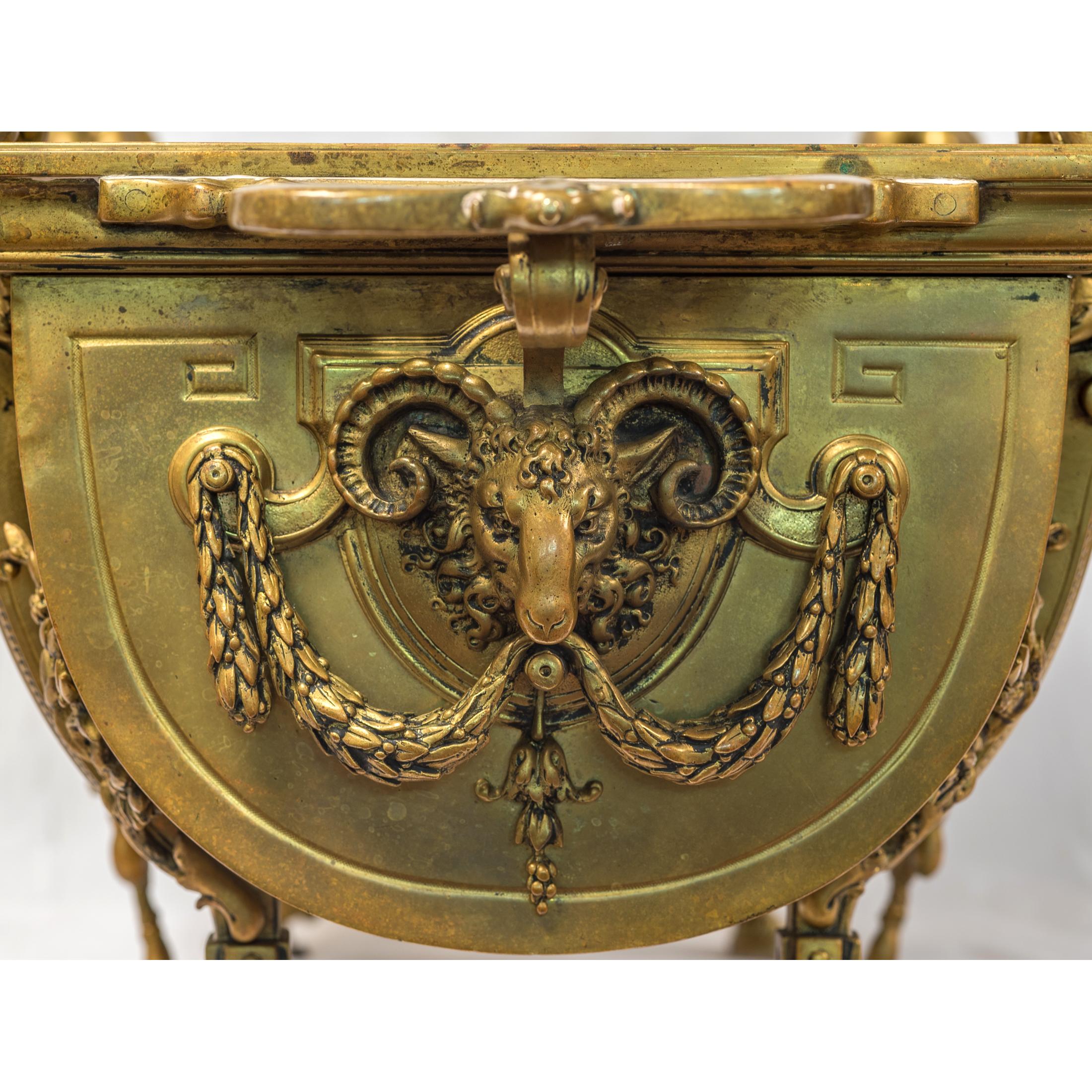 Neoclassical Gilt Bronze Jardinière Centrepiece In Good Condition For Sale In New York, NY