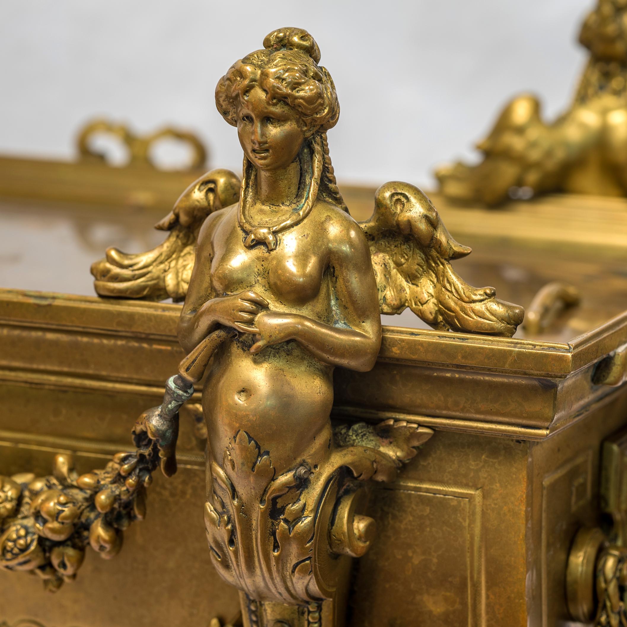 19th Century Neoclassical Gilt Bronze Jardinière Centrepiece For Sale