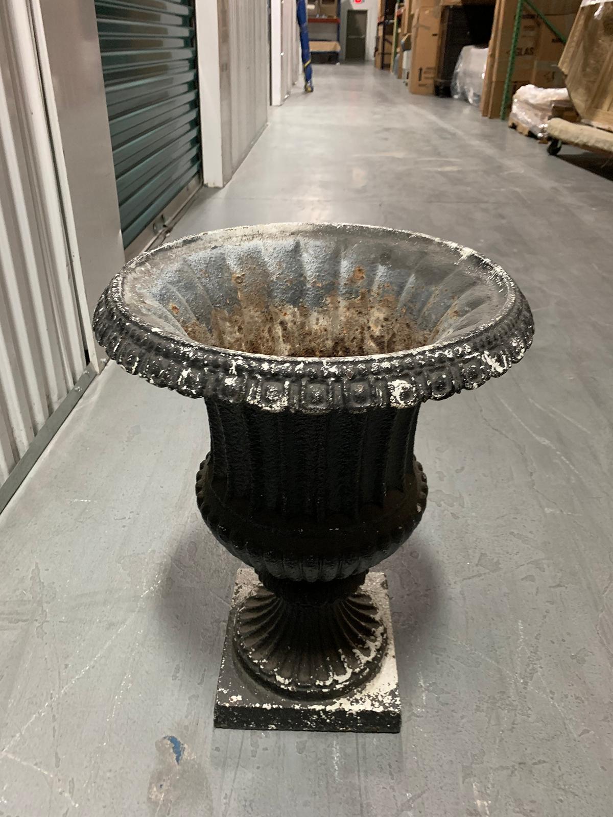 19th Century Neoclassical Iron Urn For Sale 5