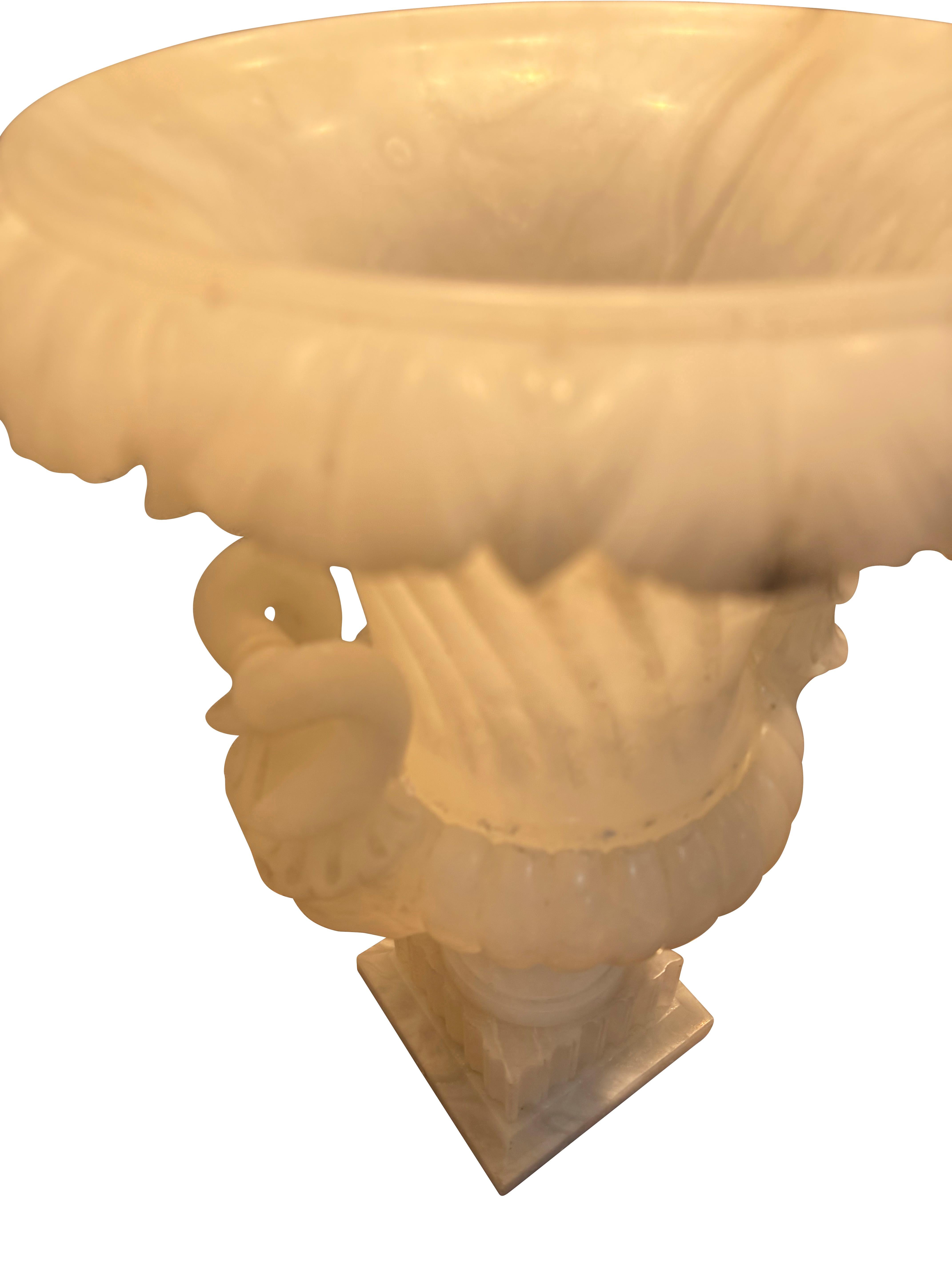 19th Century Neoclassical Italian Alabaster Urn Lamps For Sale 8