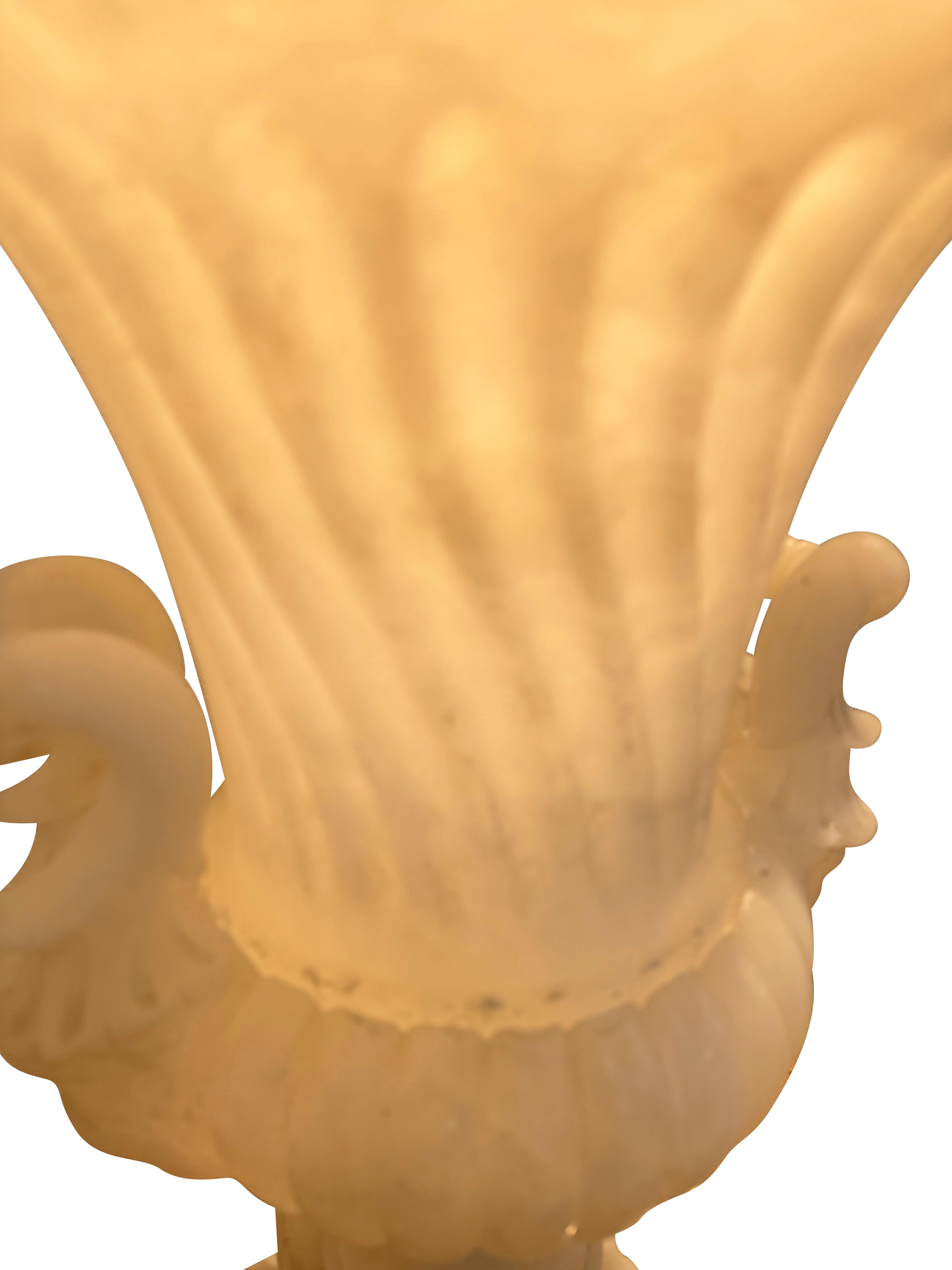 19th Century Neoclassical Italian Alabaster Urn Lamps For Sale 9