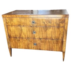 19th Century Neoclassical Italian Elm Chest of Drawers / Commode / Dresser