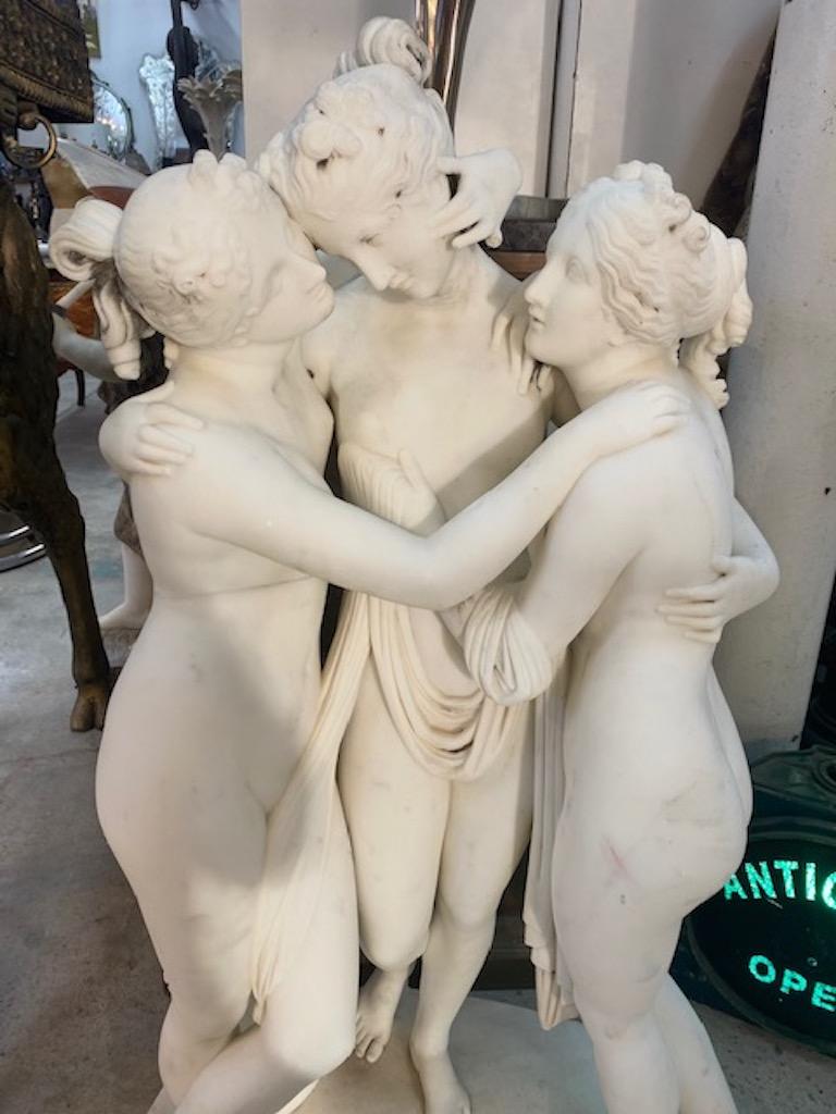 the three graces statue