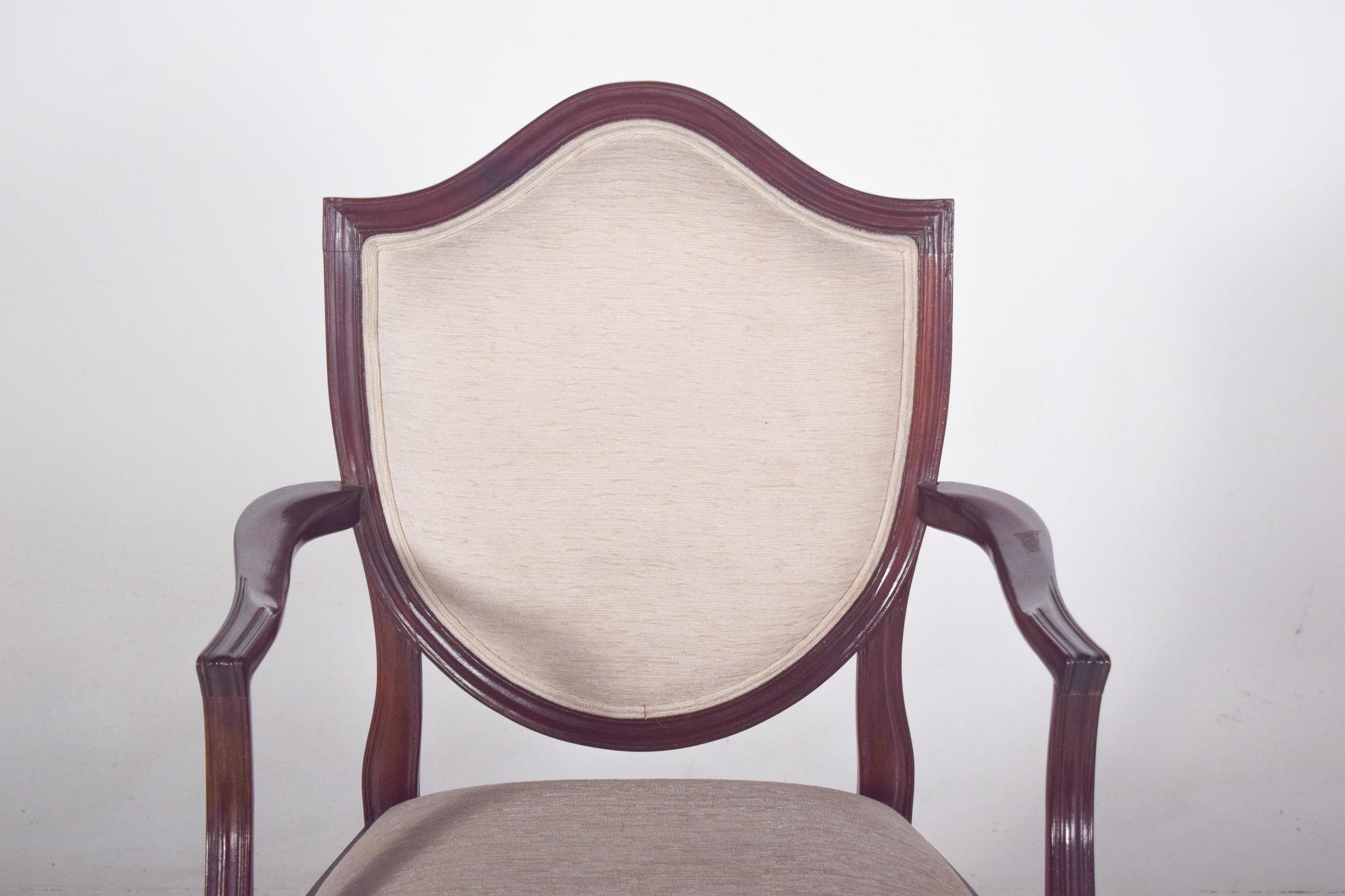 Anglais Fauteuil de style néoclassique du 19e siècle en vente