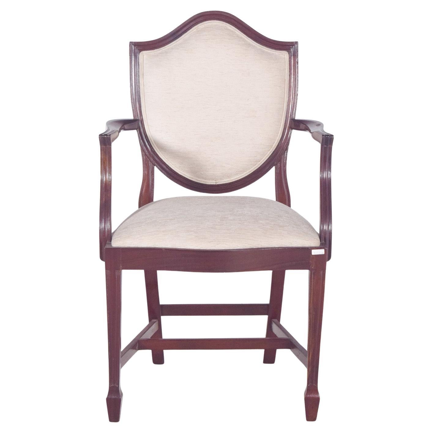 Fauteuil de style néoclassique du 19e siècle en vente