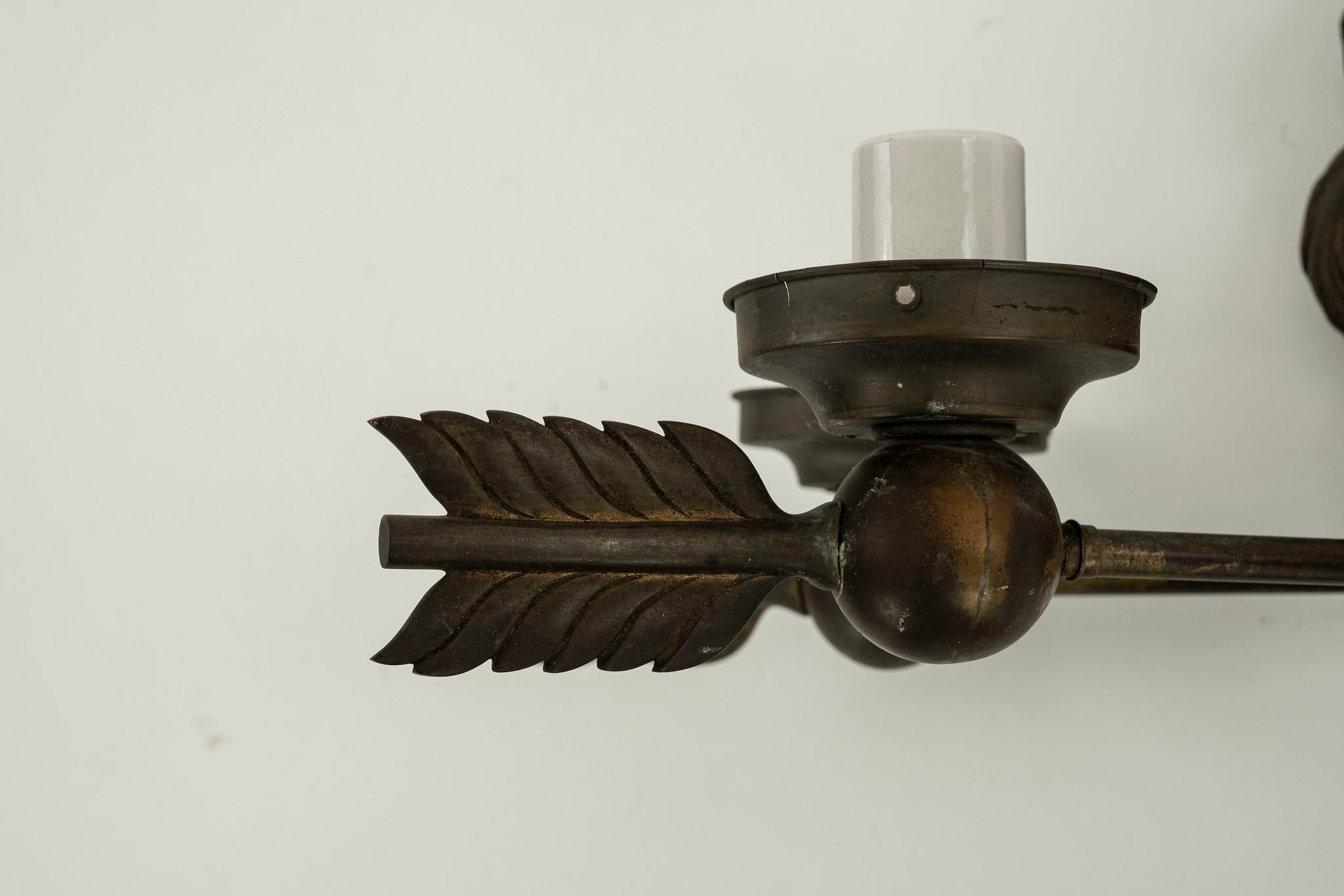 Bronze-Löwen-Wandleuchter im neoklassischen Stil des 19. Jahrhunderts im Angebot 1