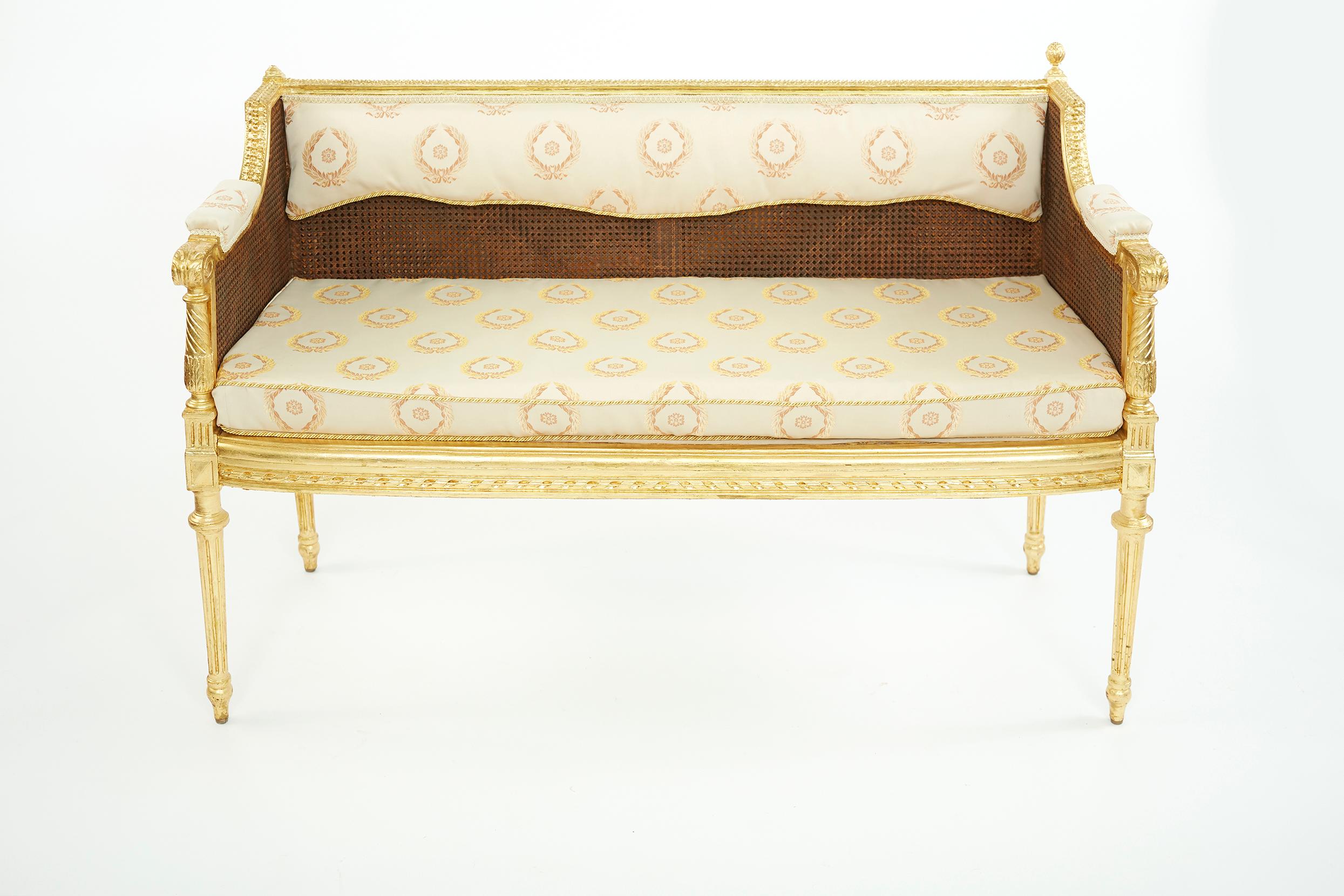 19th Century Neoclassical Style Carved Wood Settee For Sale 6