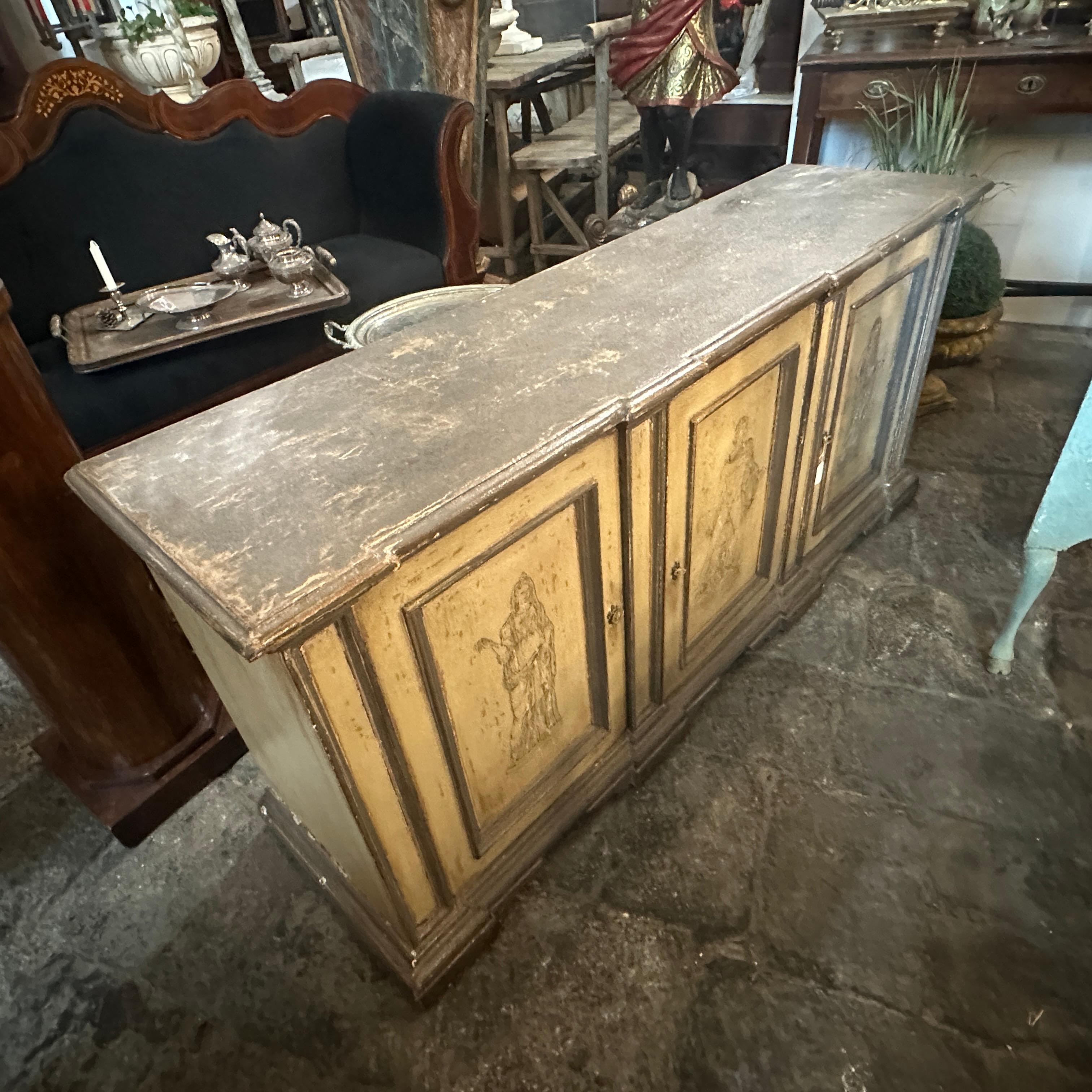 Hand-Crafted 19th century Neoclassical Style Gray and Ivory Lacquered Wood Italian Credenza