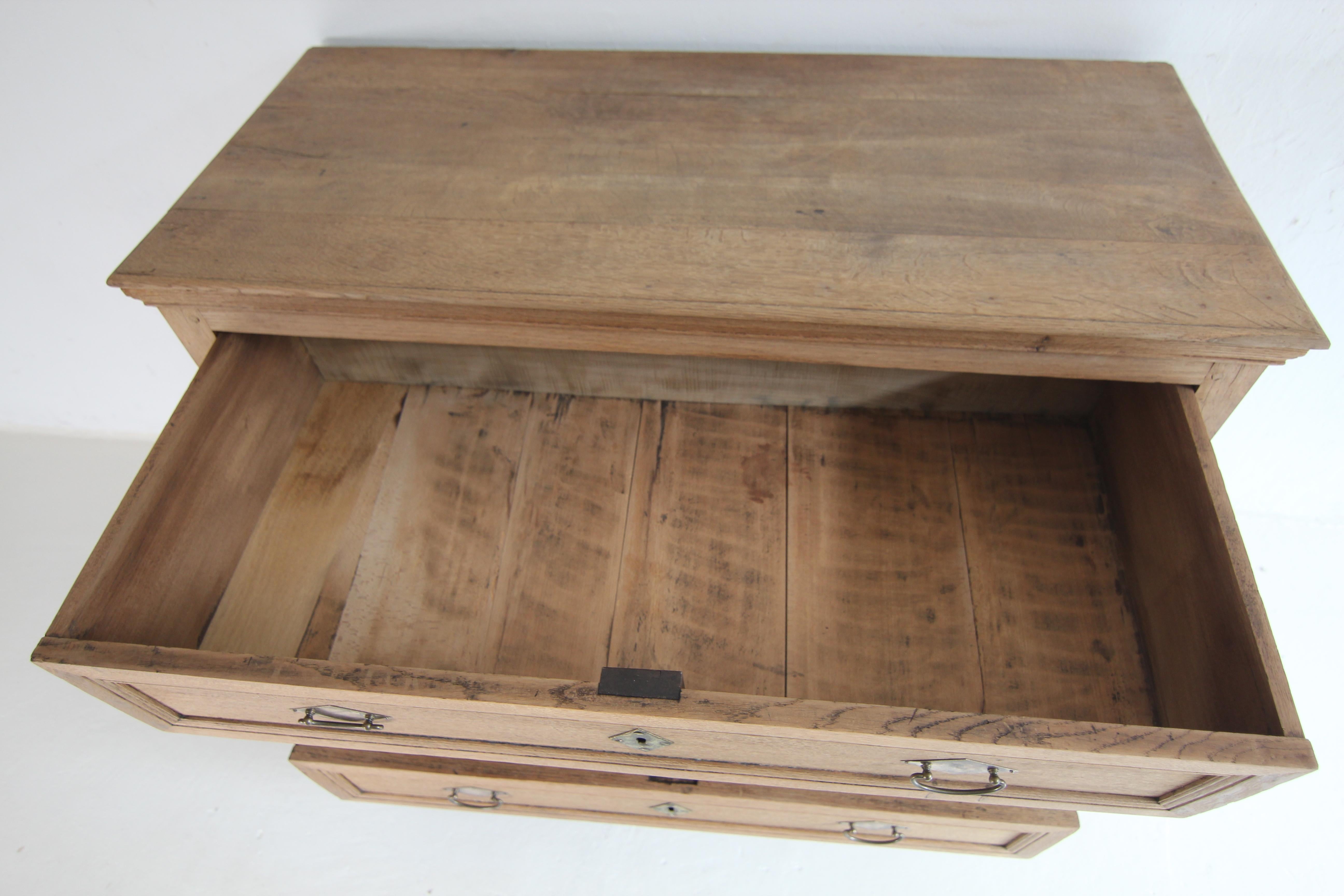 19th Century Neoclassicist Oak Chest of Drawers 12
