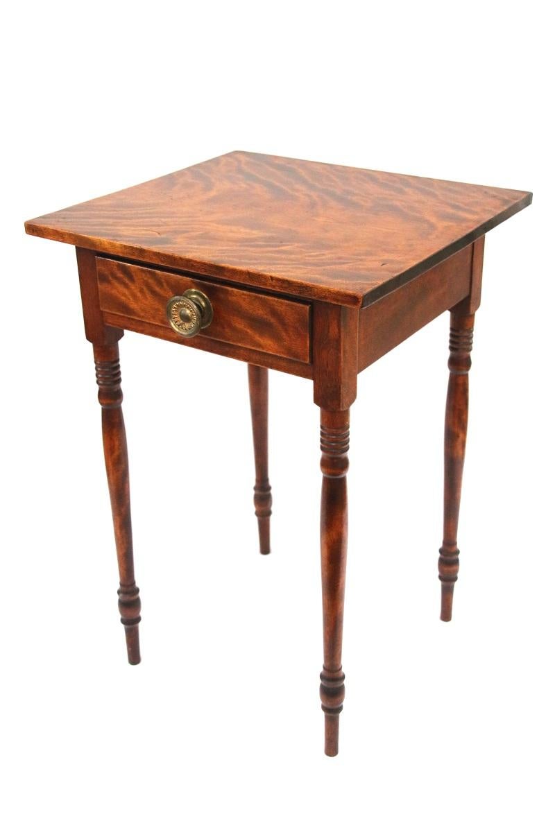 North American 19th Century New England Sheraton Flame Birch One-Drawer Stand For Sale