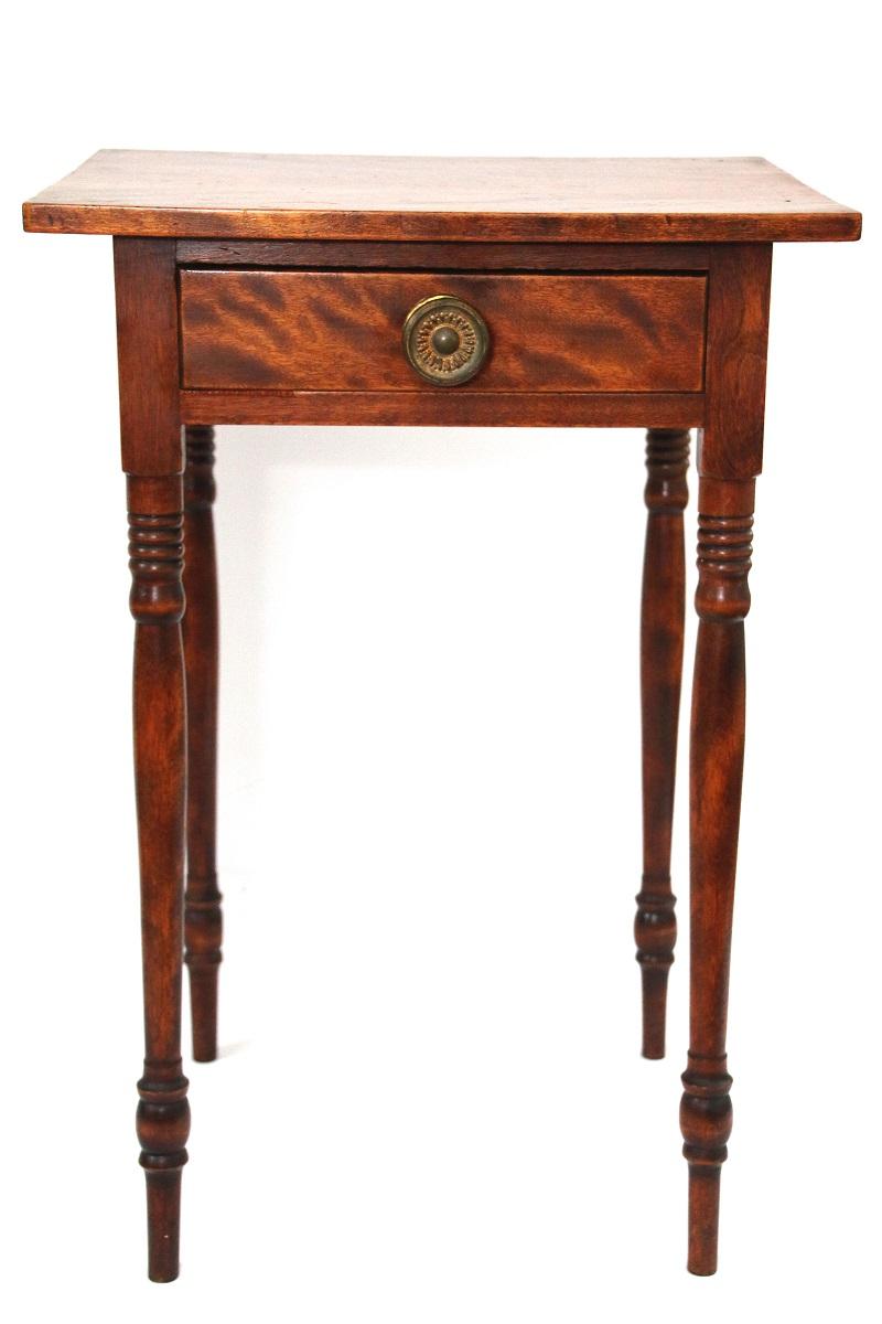 Mid-19th Century 19th Century New England Sheraton Flame Birch One-Drawer Stand For Sale