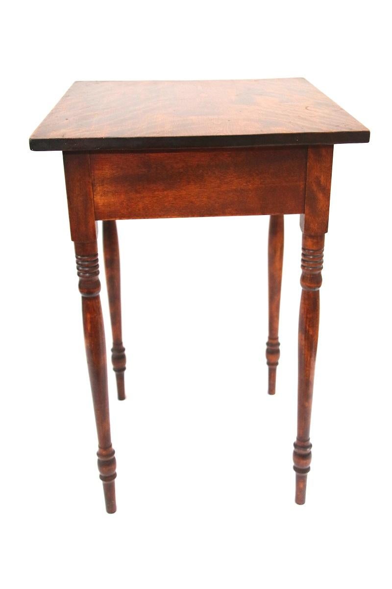 19th Century New England Sheraton Flame Birch One-Drawer Stand For Sale 4