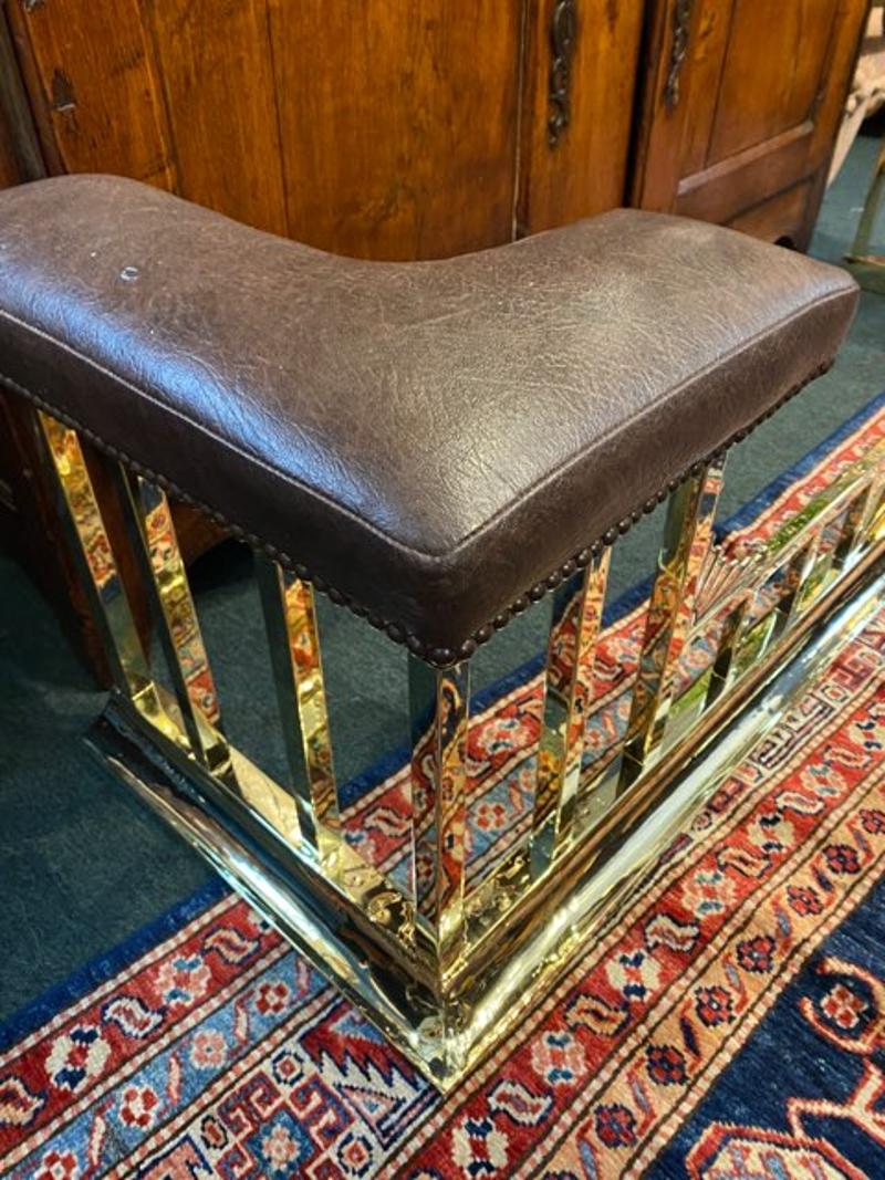 19th Century Newly Shined Leather and Brass Club Fender with Nail Head Decor In Good Condition In Middleburg, VA