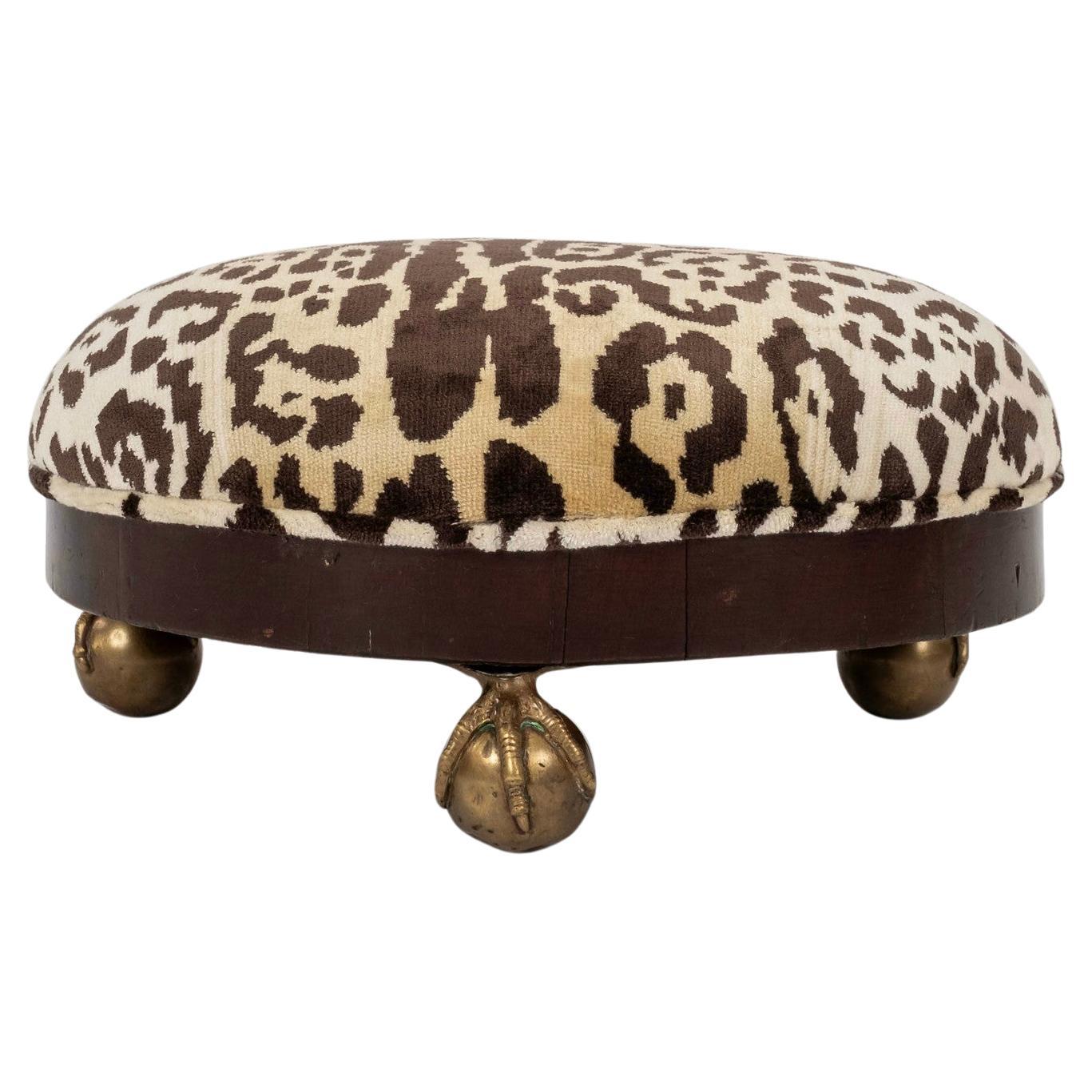 Reposapiés de terciopelo de leopardo Nobilis del siglo XIX en venta