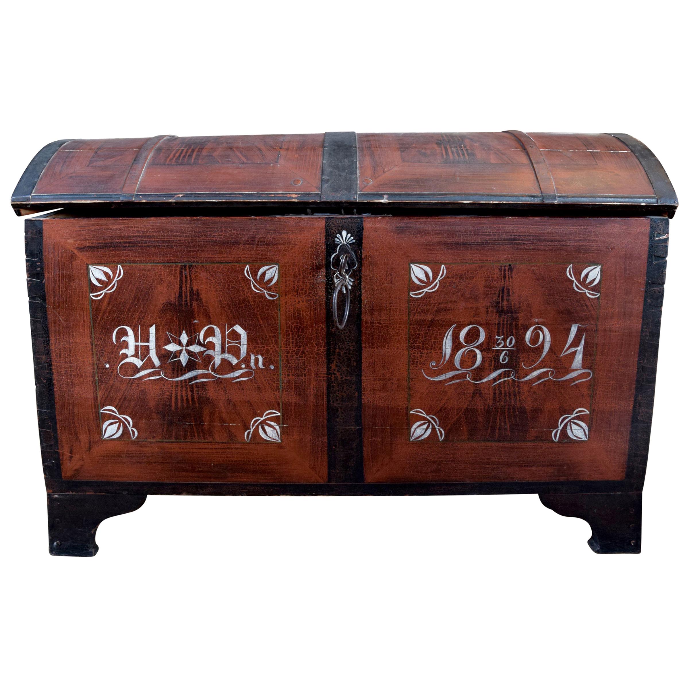 19th Century Northern European Trunk For Sale