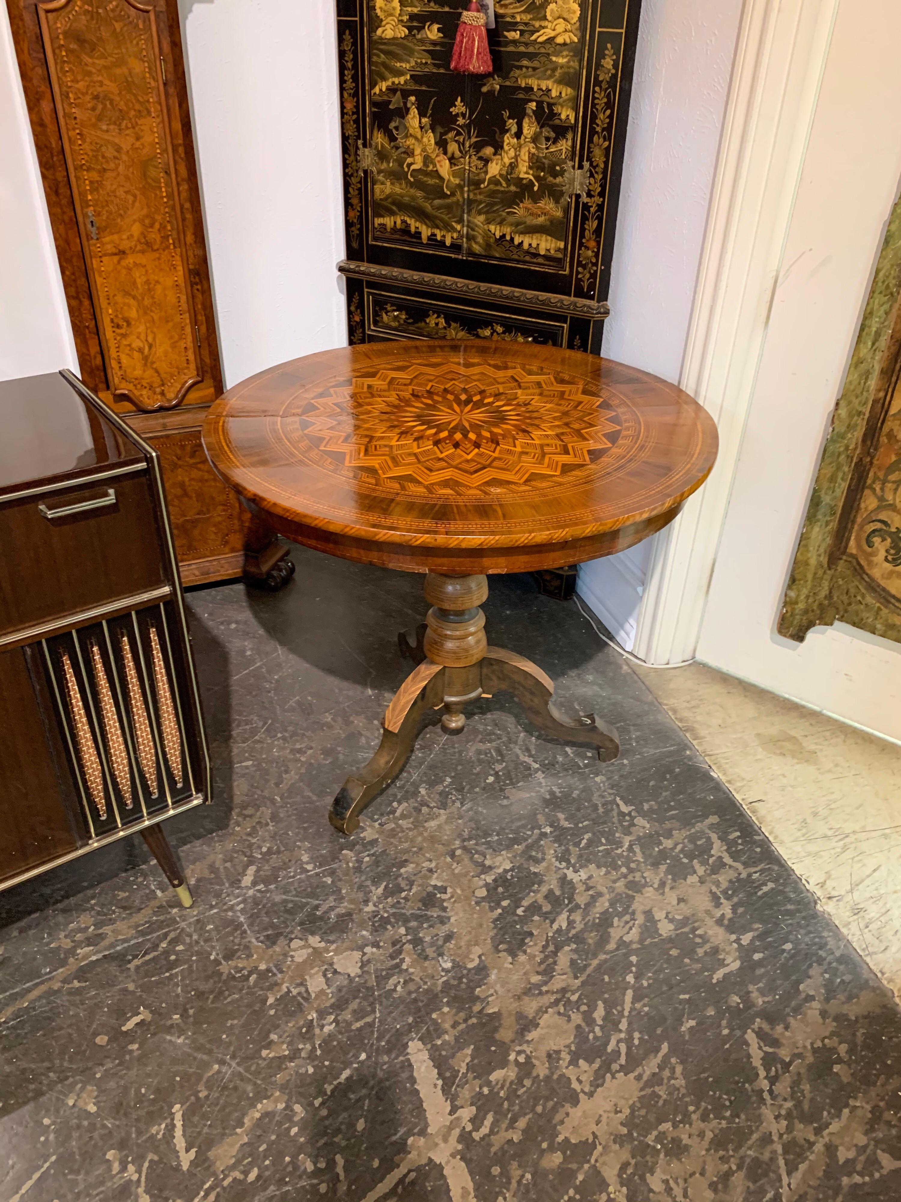 19th Century Northern Italian Inlaid Wood Side Table In Good Condition In Dallas, TX