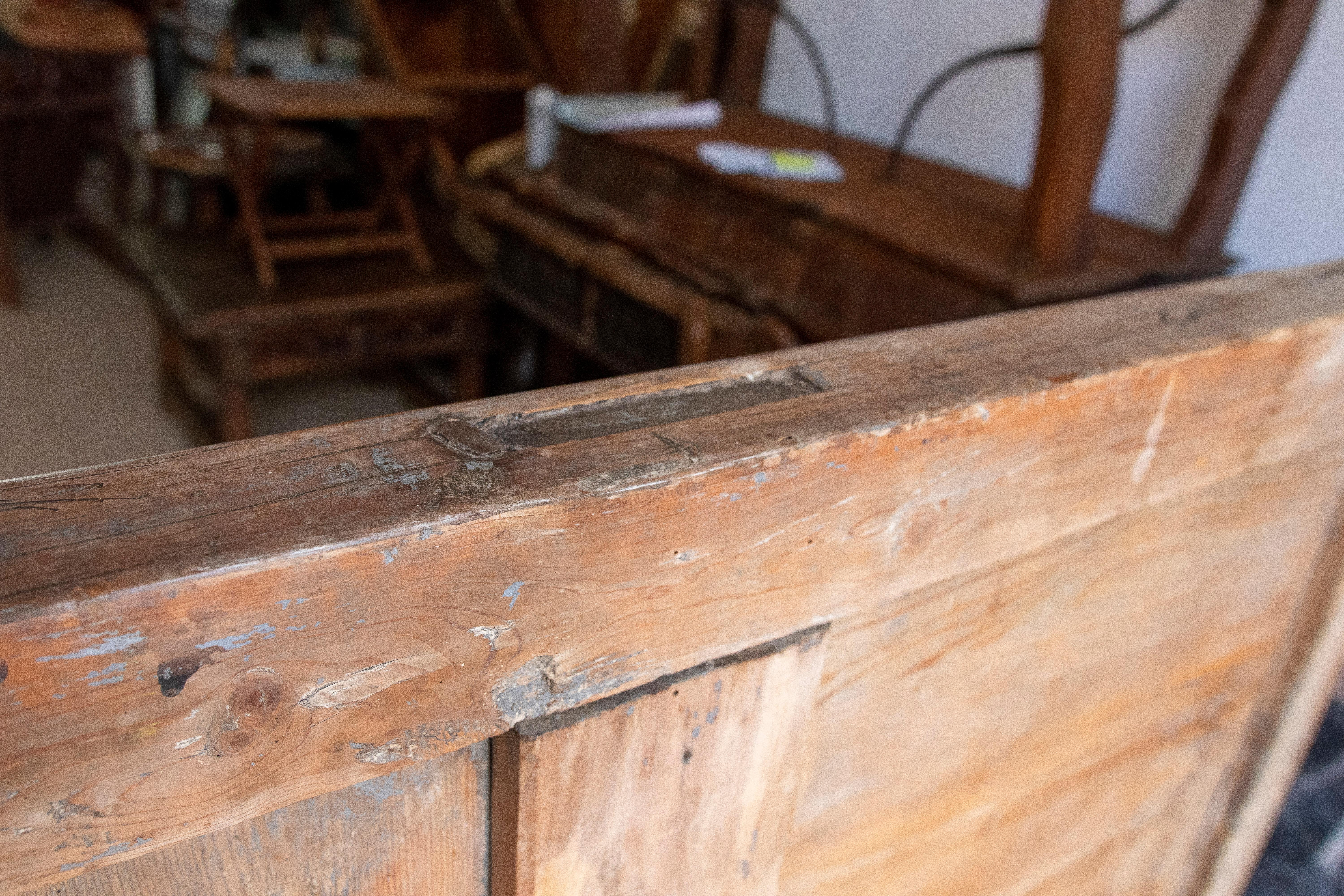 19th Century Northern Spanish Wooden Bench with Folding Table 13