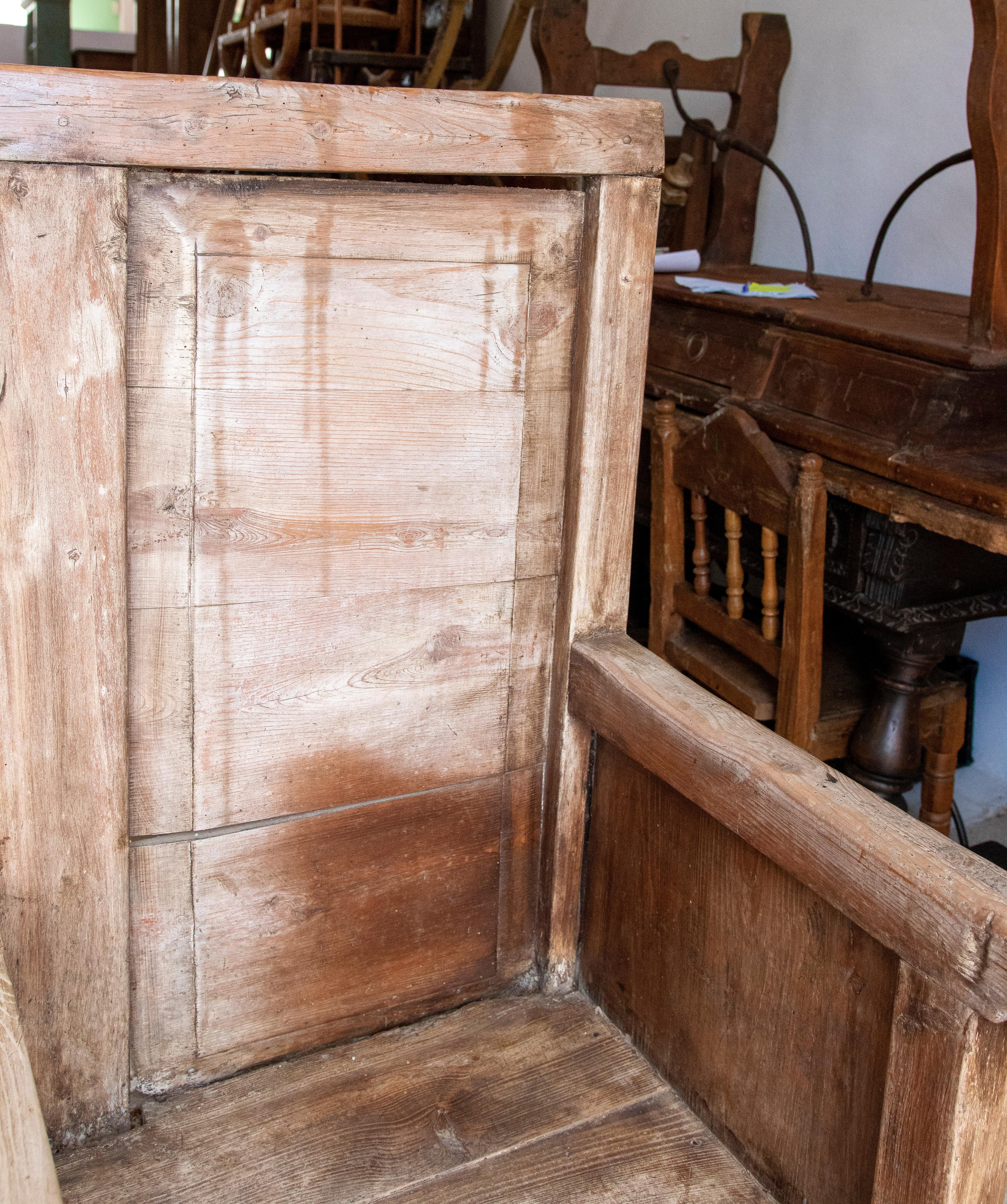 19th Century Northern Spanish Wooden Bench with Folding Table 2