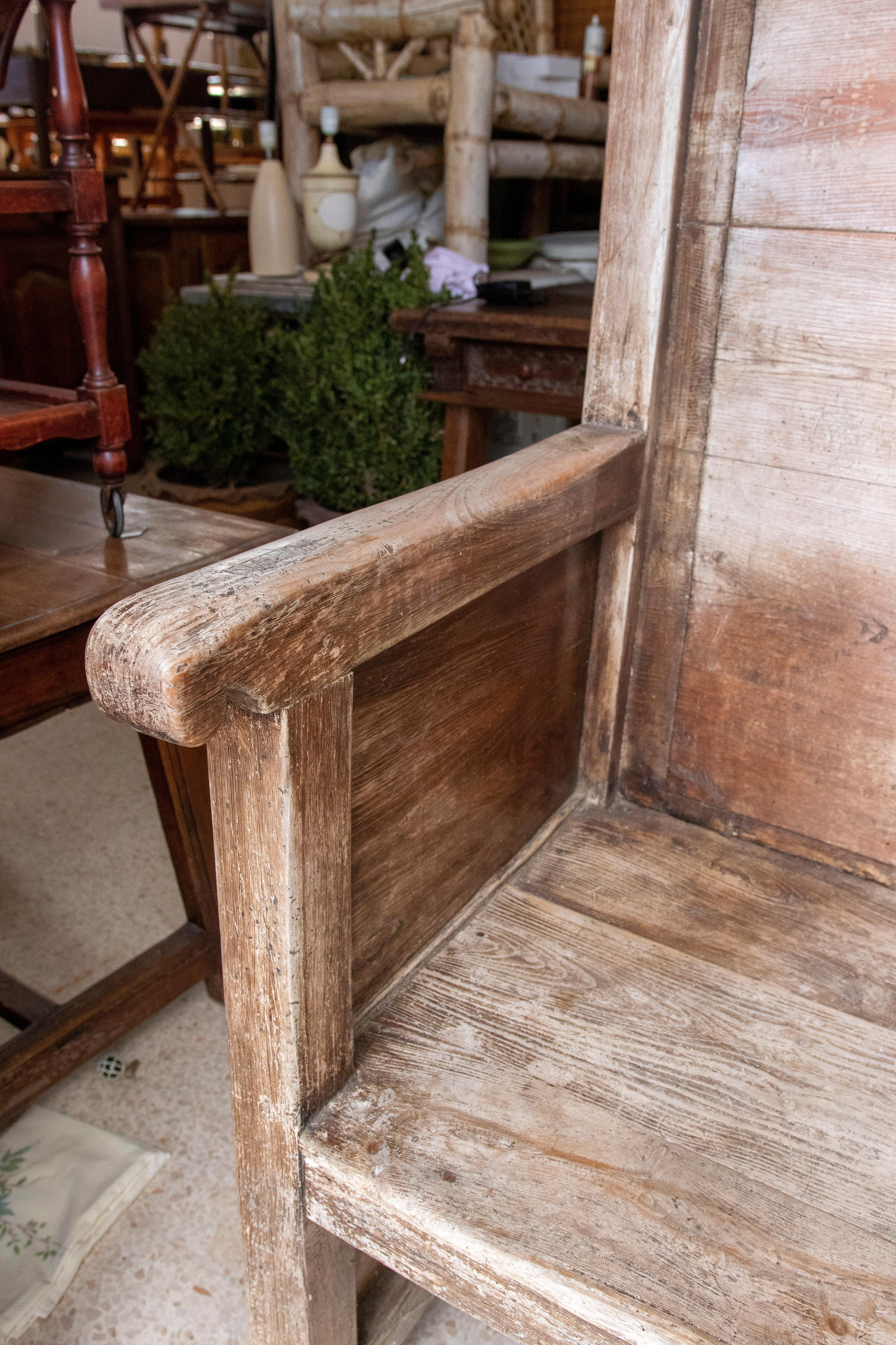 19th Century Northern Spanish Wooden Bench with Folding Table 4