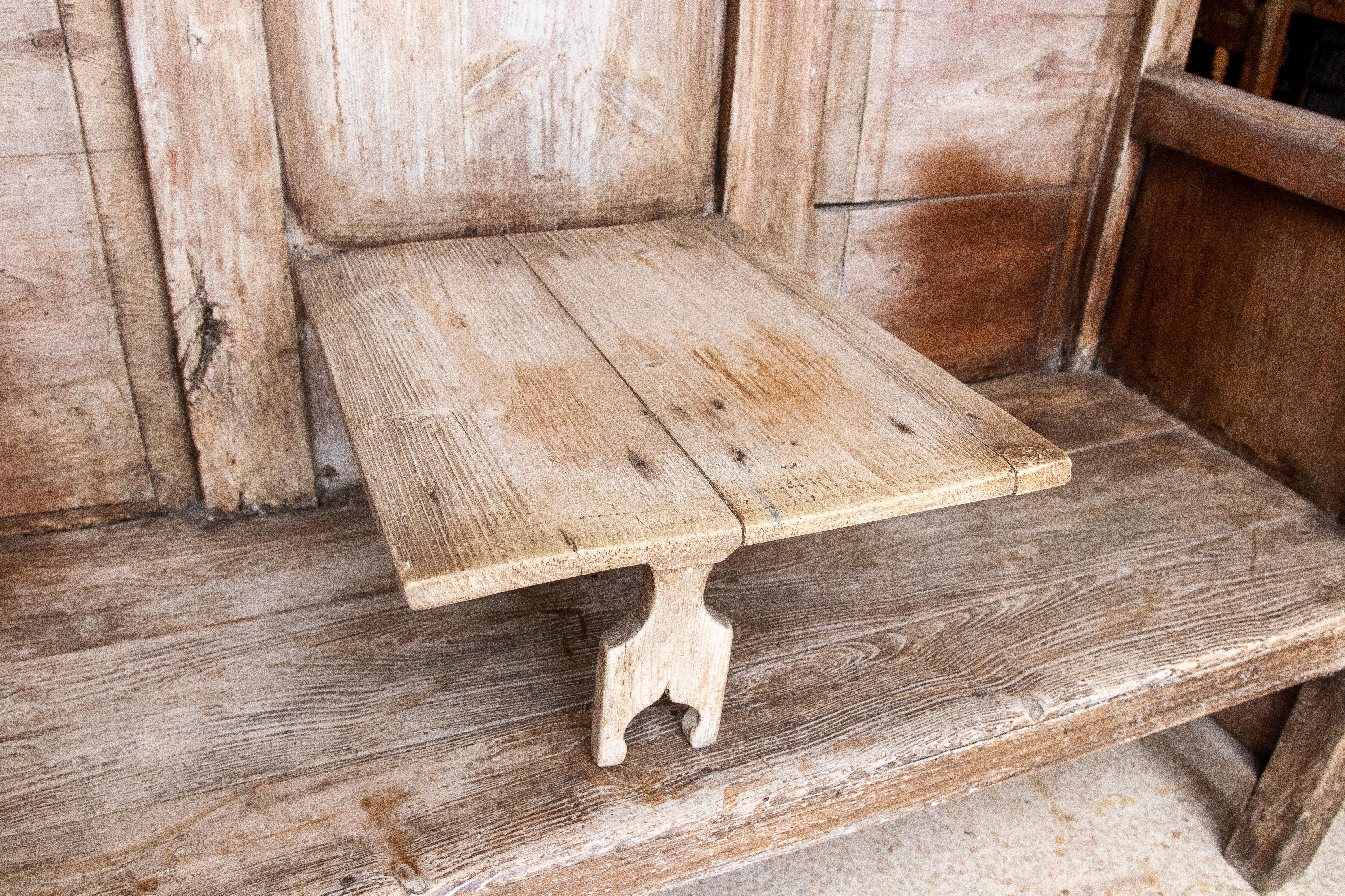 19th Century Northern Spanish Wooden Bench with Folding Table 6
