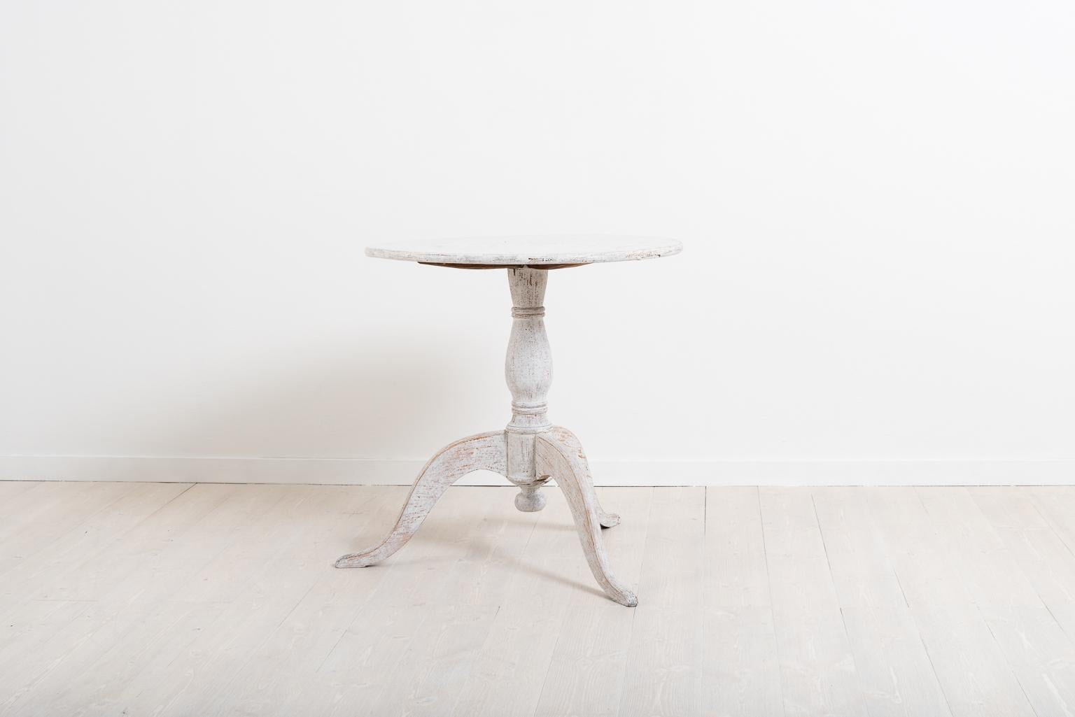 Hand-Crafted 19th Century Northern Swedish Pedestal Table