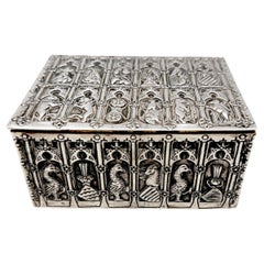 Nuremberg au 19e siècle  Boîte de table en argent de style Renaissance