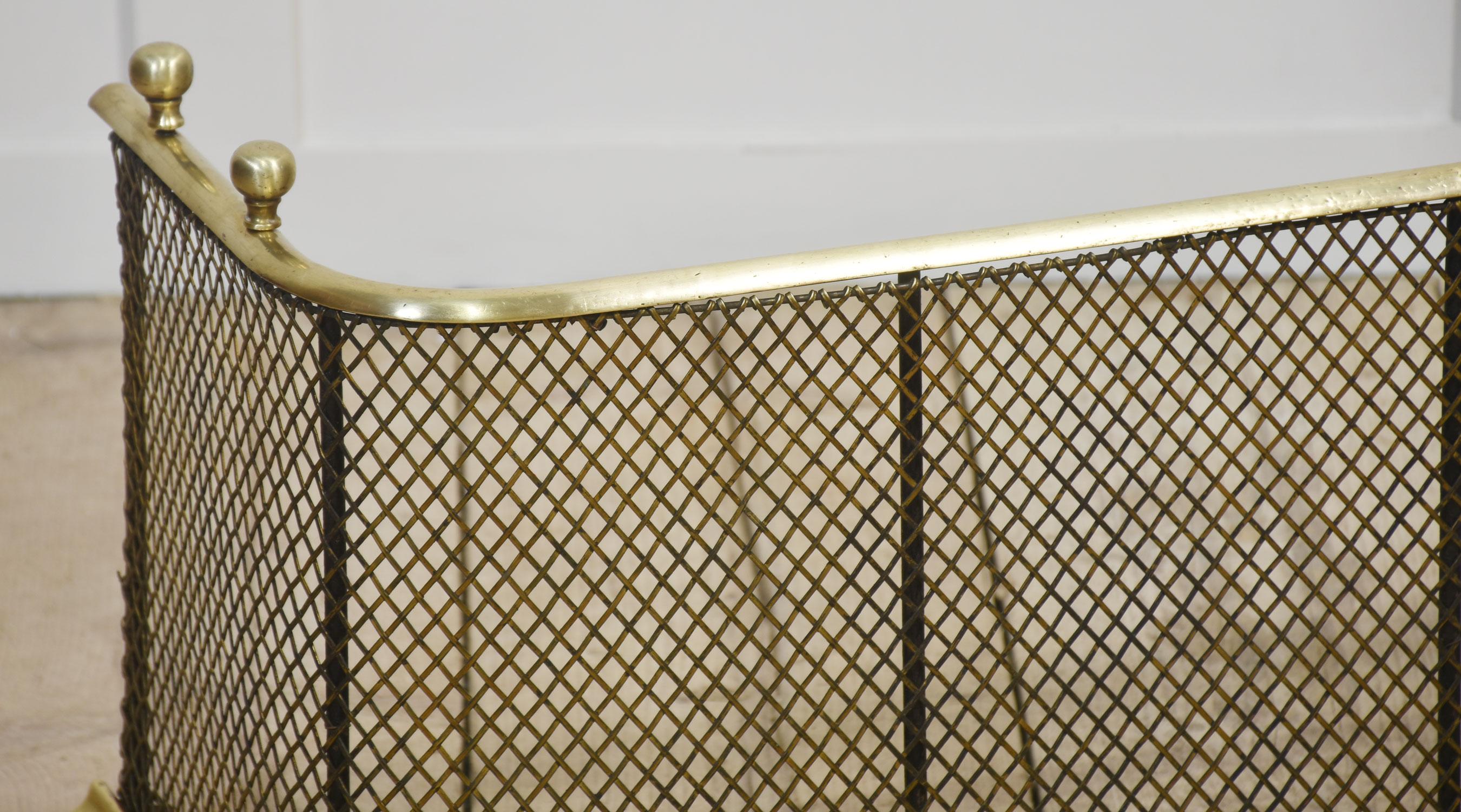 British 19th Century nursery spark guard For Sale