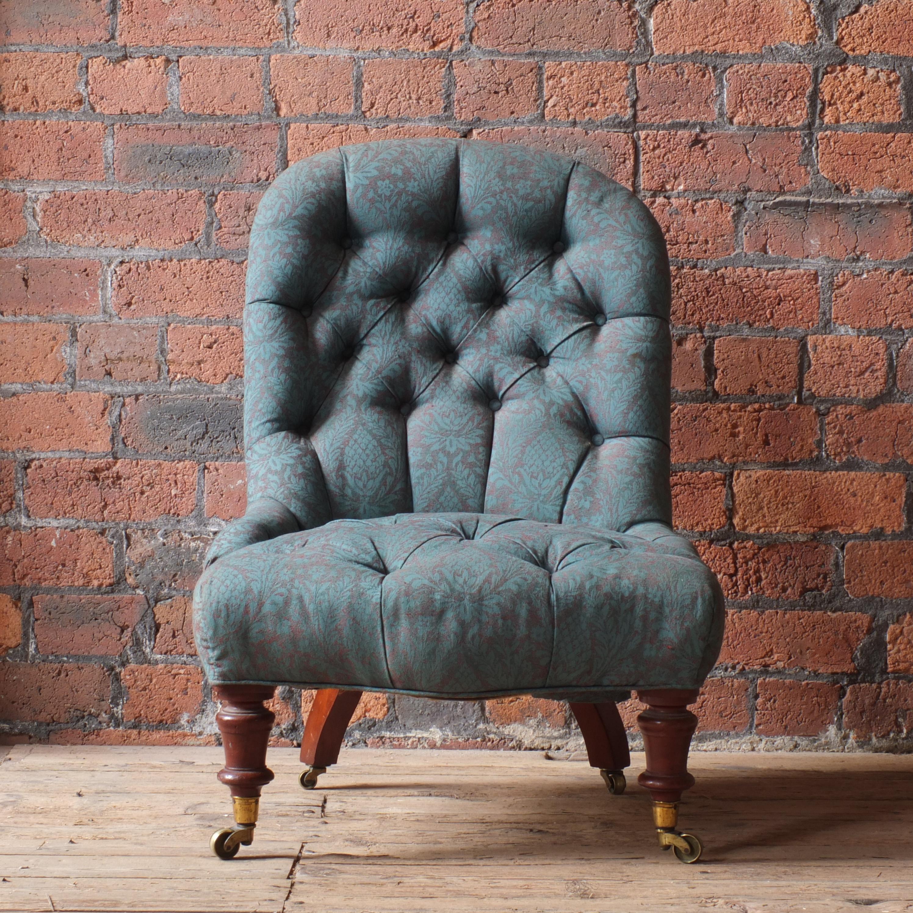 19th century nursing chair J Kendell & co - Leeds  In Excellent Condition For Sale In Batley, GB