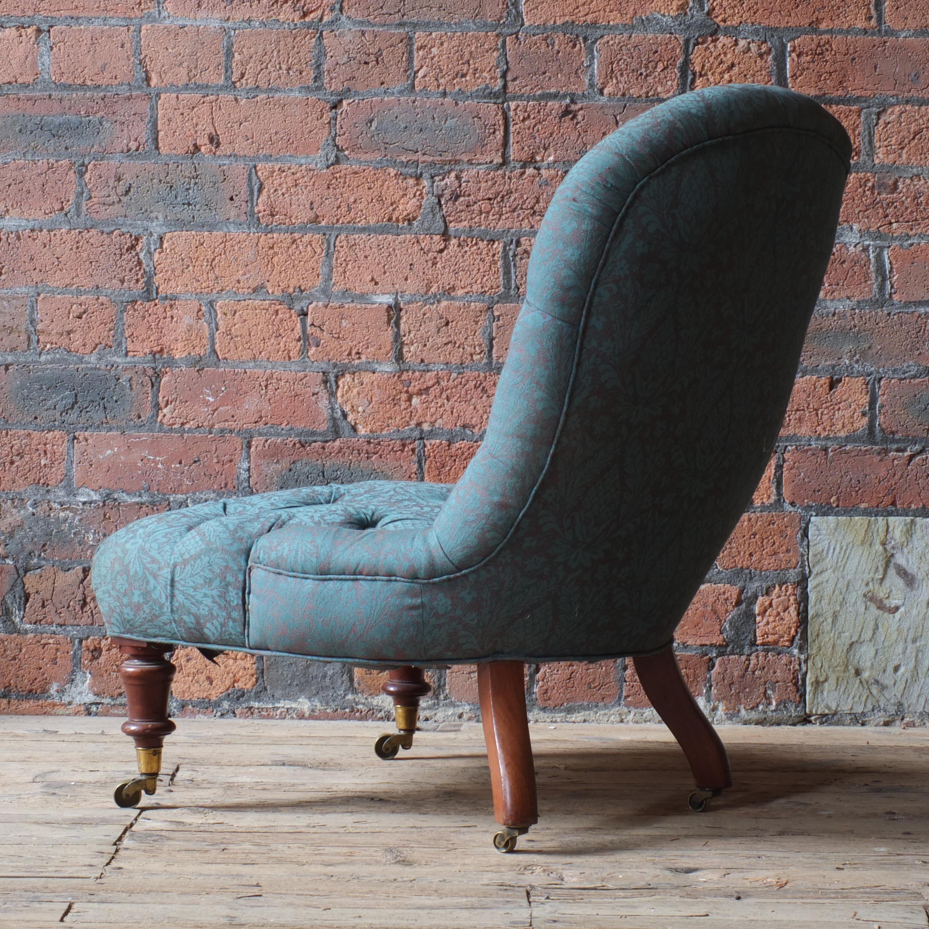 Noyer Chaise d'infirmière du XIXe siècle J Kendell & co - Leeds  en vente